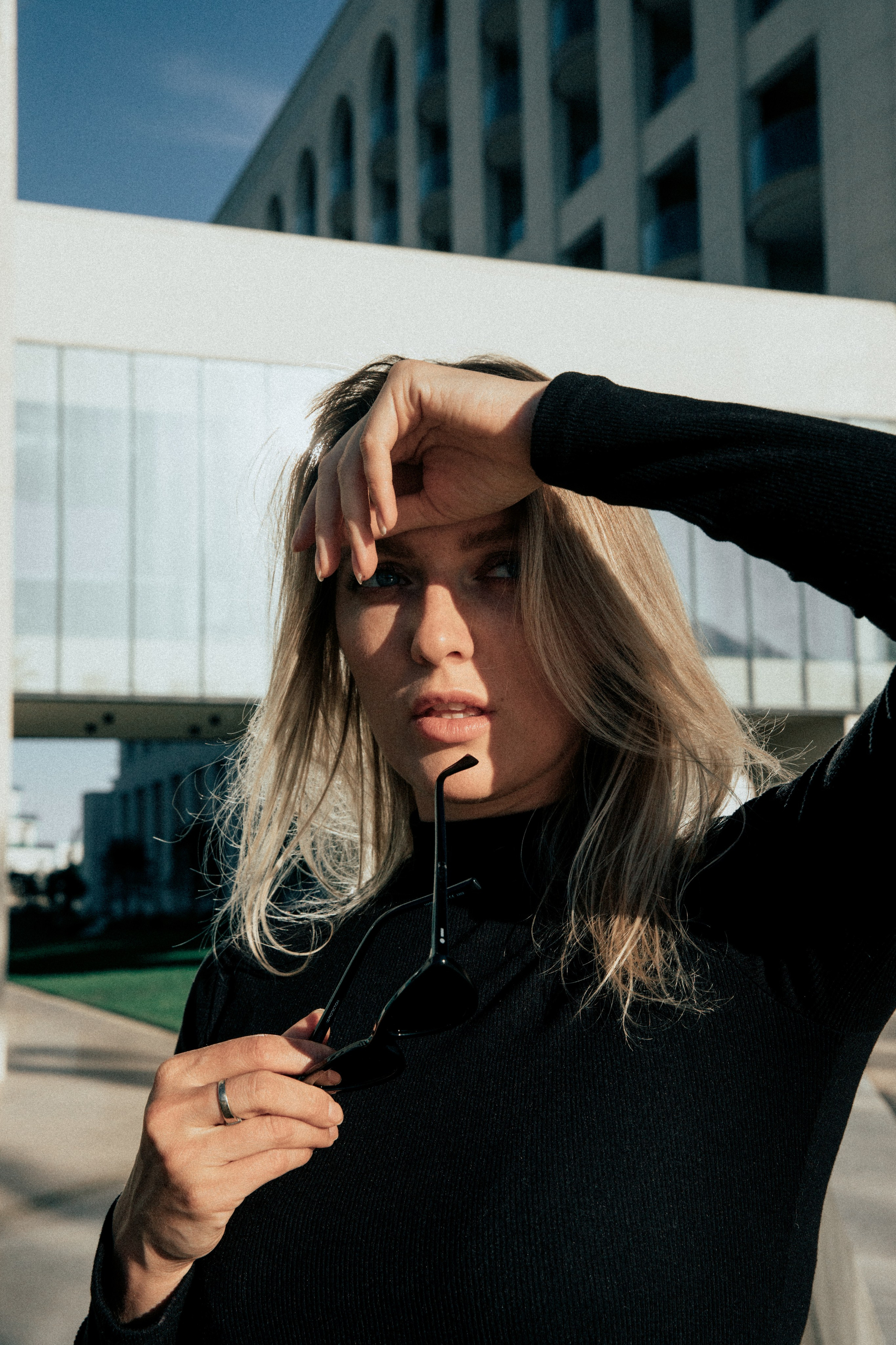 Даша и Вова прогулка в стиле Fashion. Контент фотограф для экспертов в соцсетях Алена Собора Москва