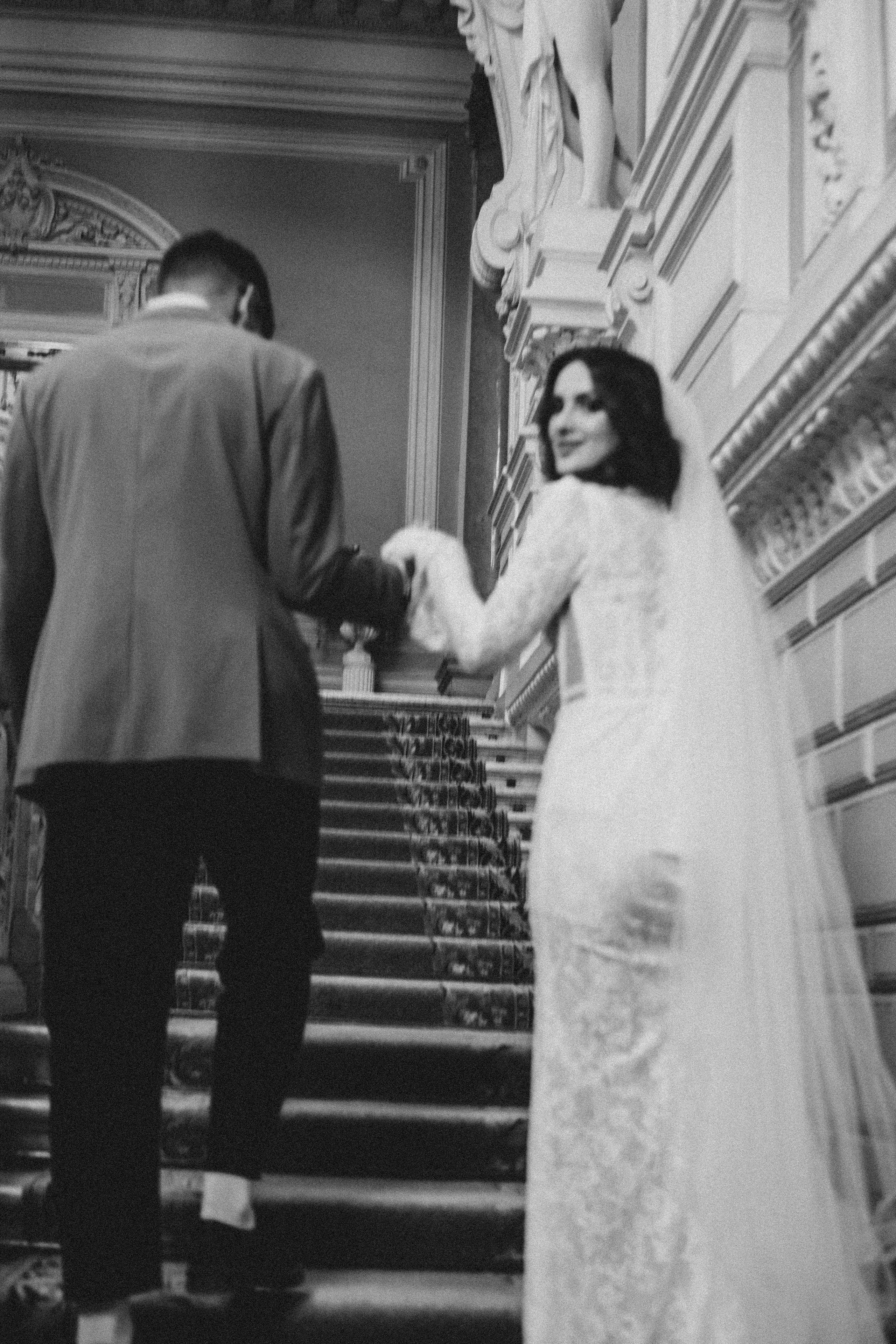 СЪЁМКИ В ПЕРВОМ ДВОРЦЕ ПРОГУЛКА И СТУДИЯ. Профессиональный фотограф, Санкт-Петербург — Виктория Богомолова