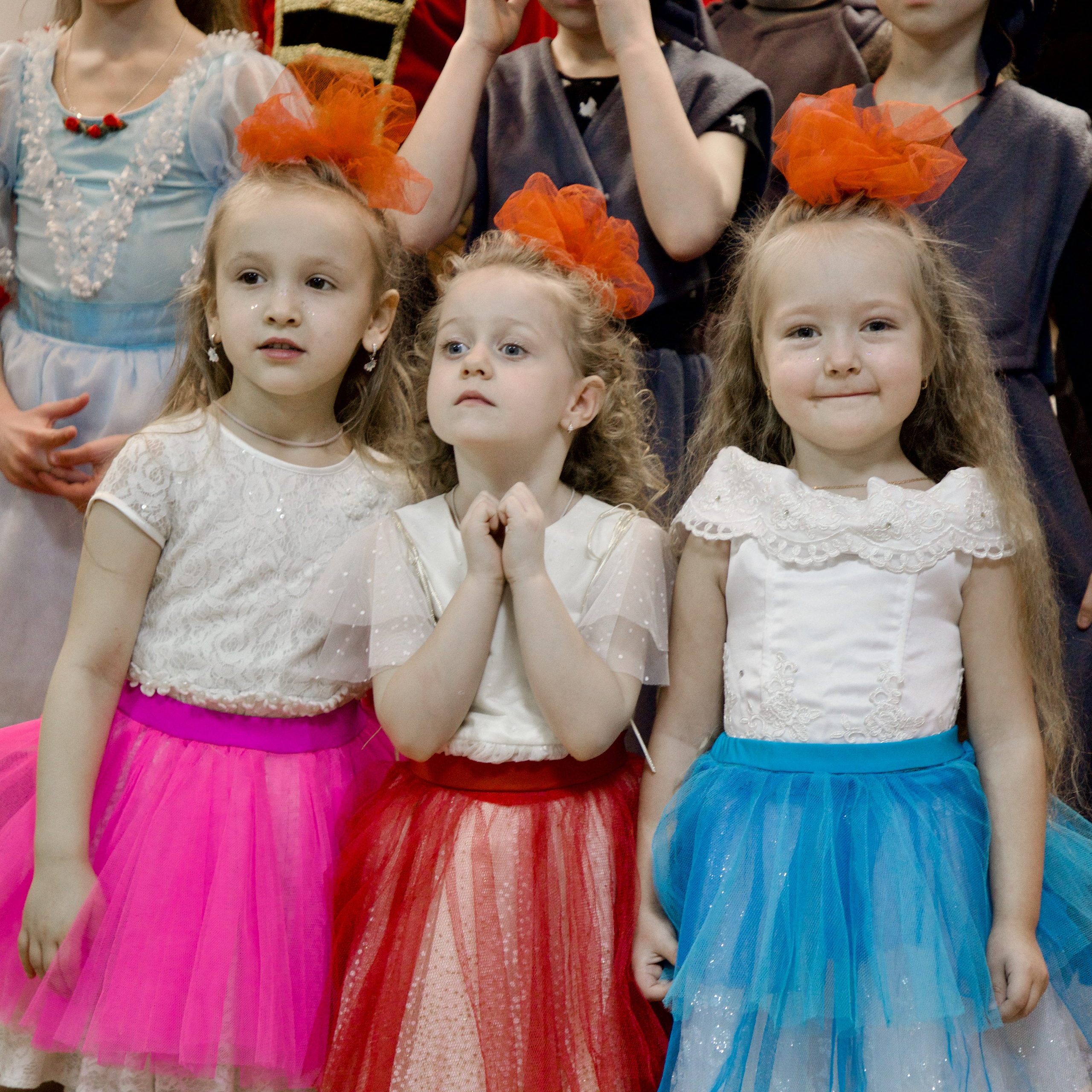 Разные выступления. Школьные выпускные альбомы в Москве Марина Николаева