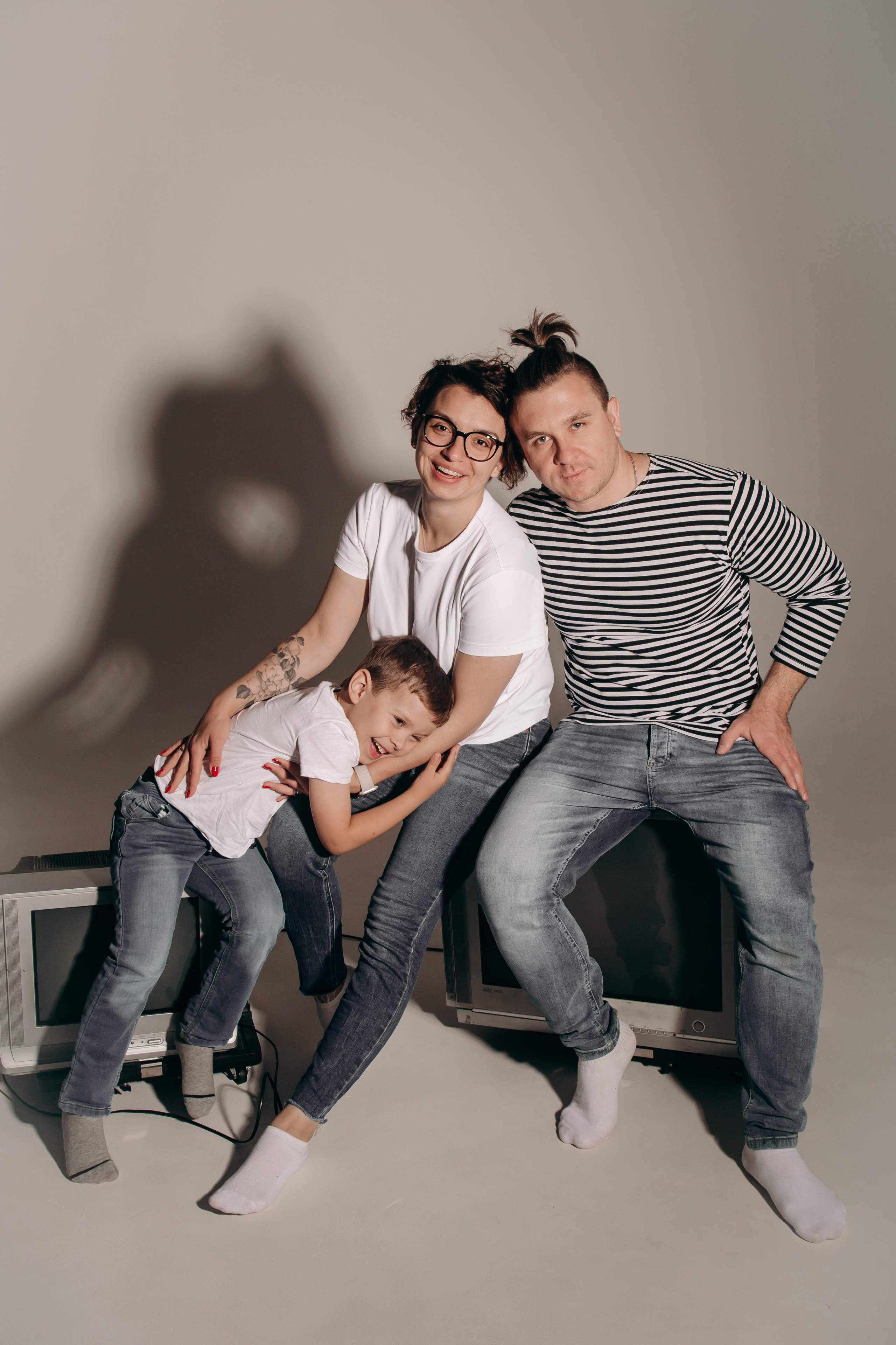 Эмоции важнее декора:) Съемка на циклораме. Фотограф вашей улыбки. Москва