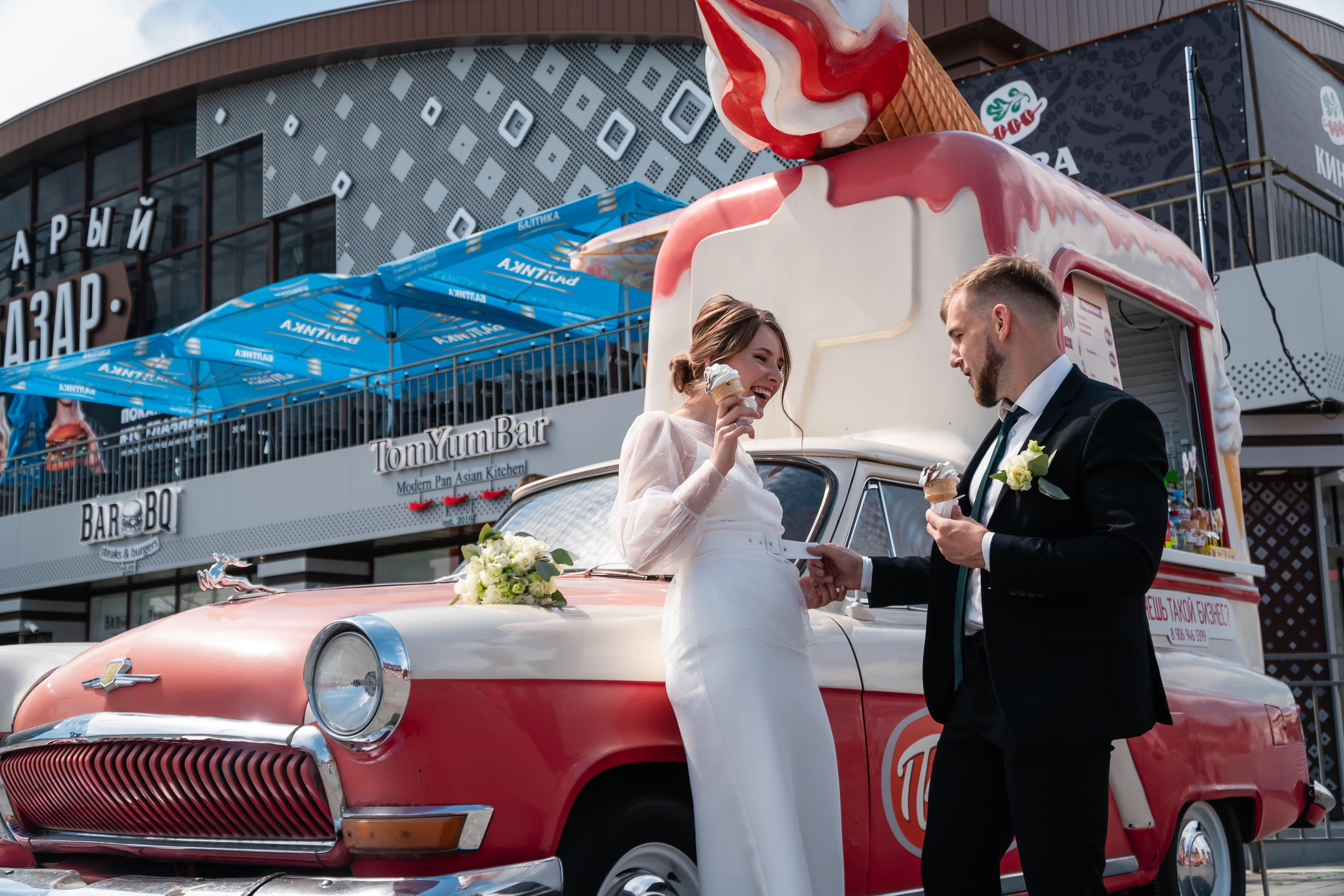 Kirill and Kseniya. Photographer Max