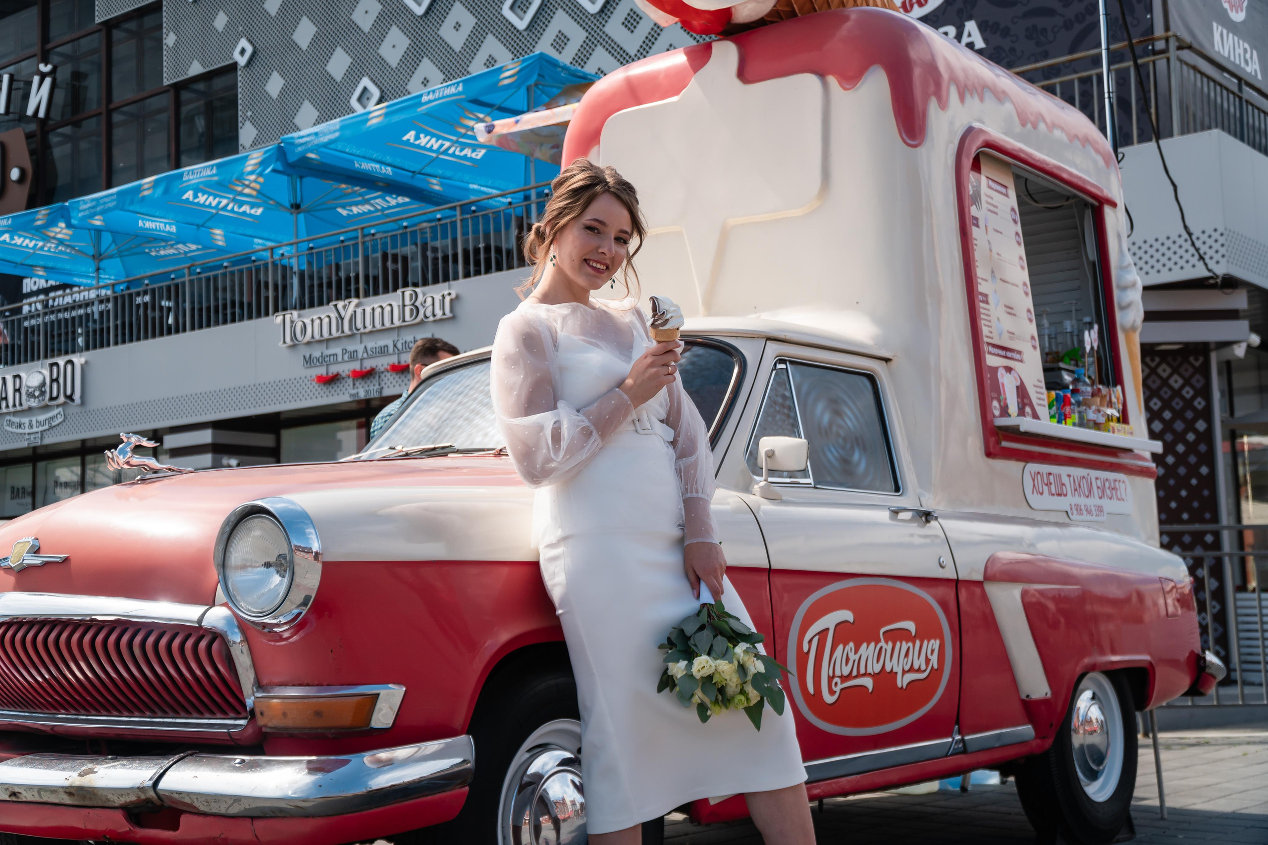 Kirill and Kseniya. Photographer Max