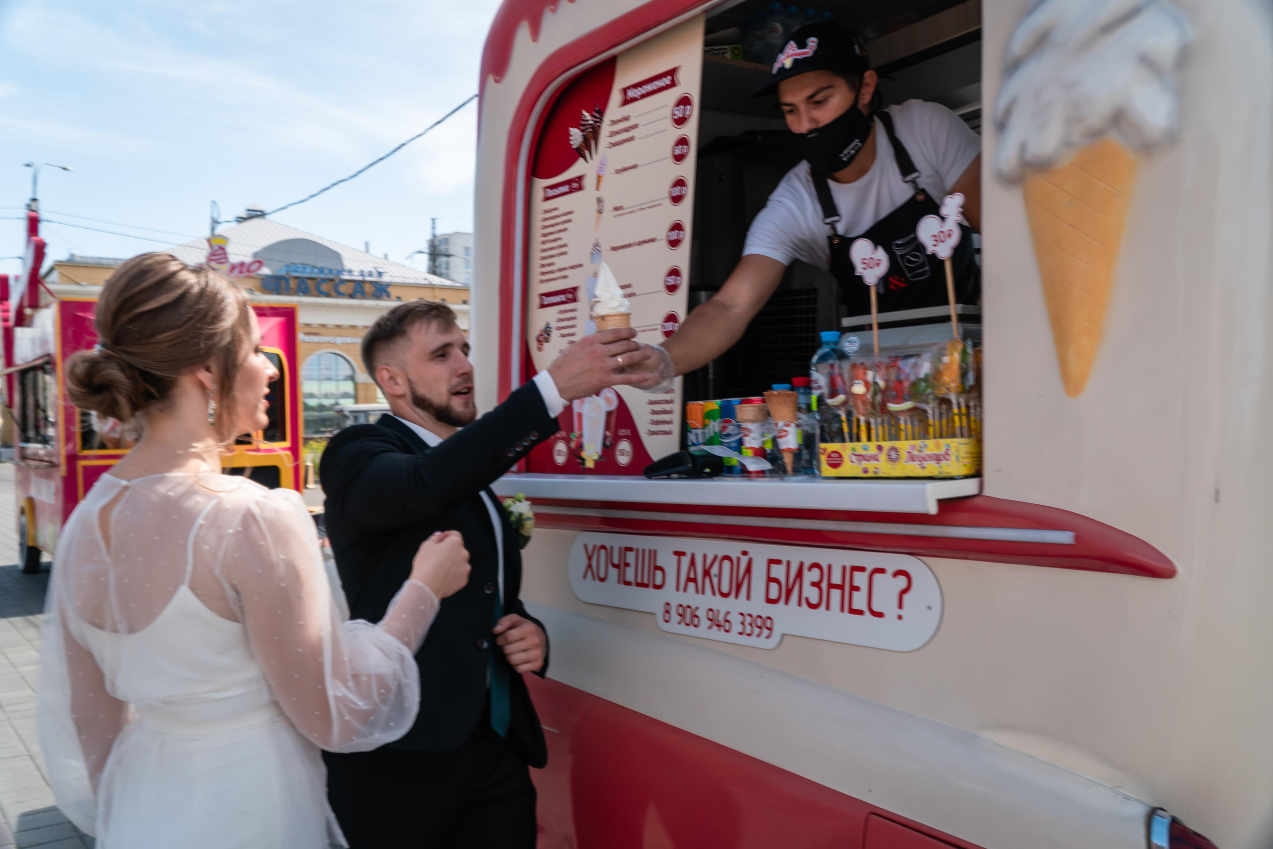 Kirill and Kseniya. Photographer Max