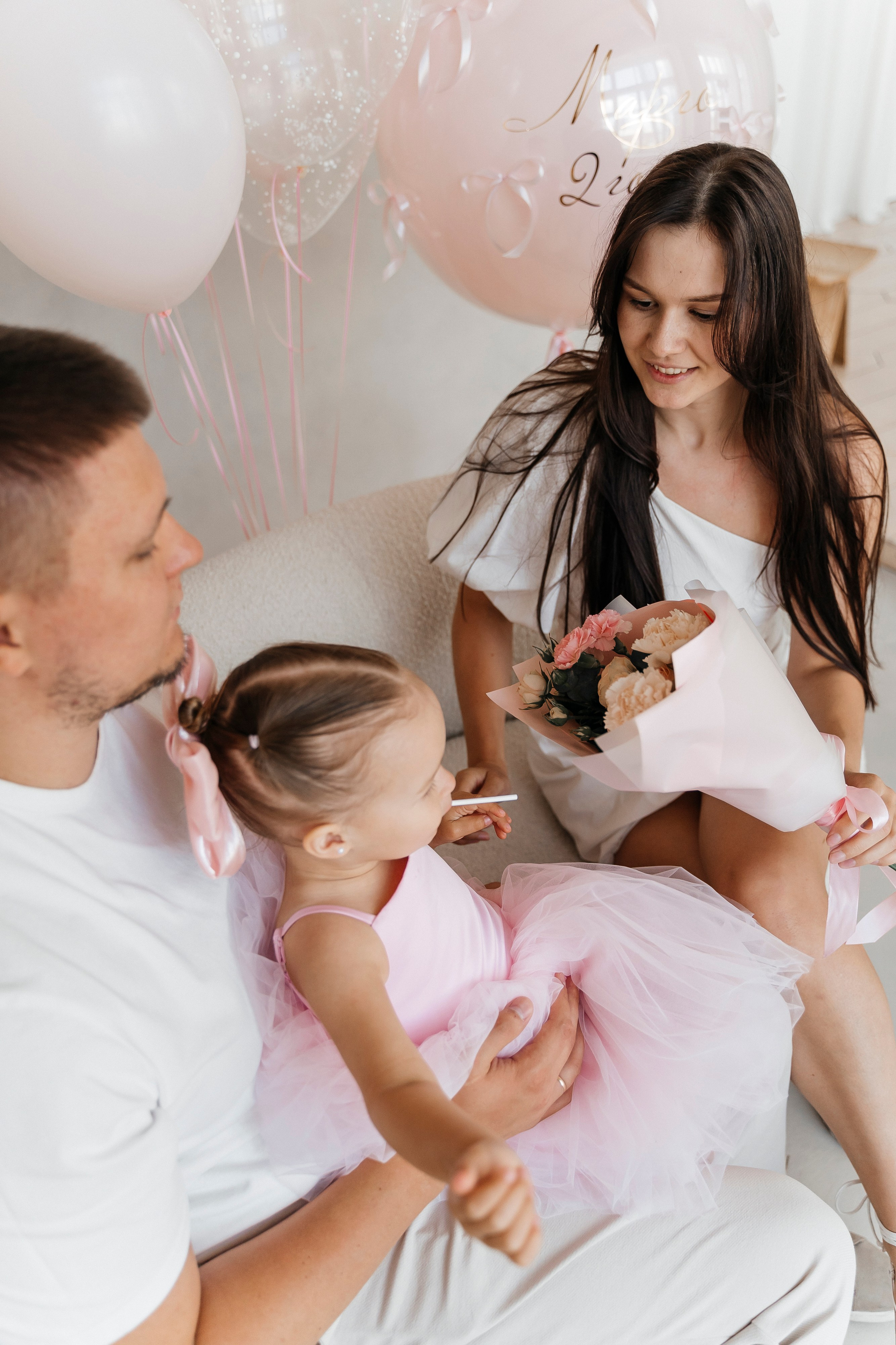 Влад, Юля и Марго. Волик Мария