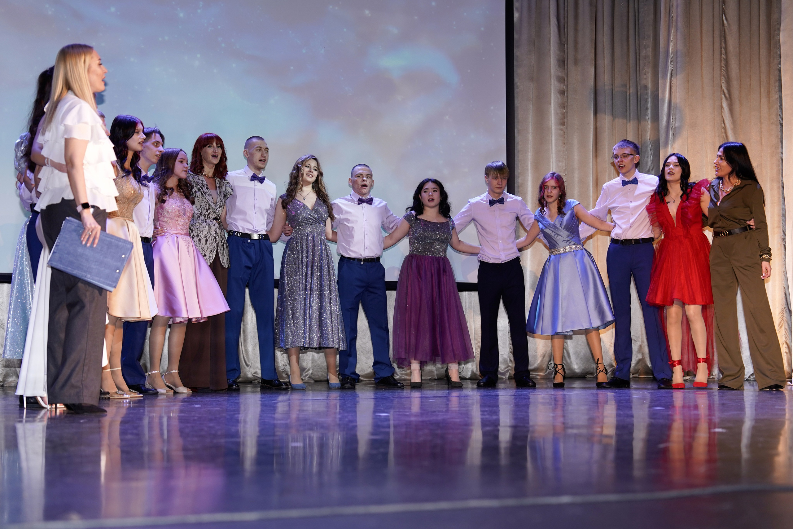 Благотворительный концерт. Главная