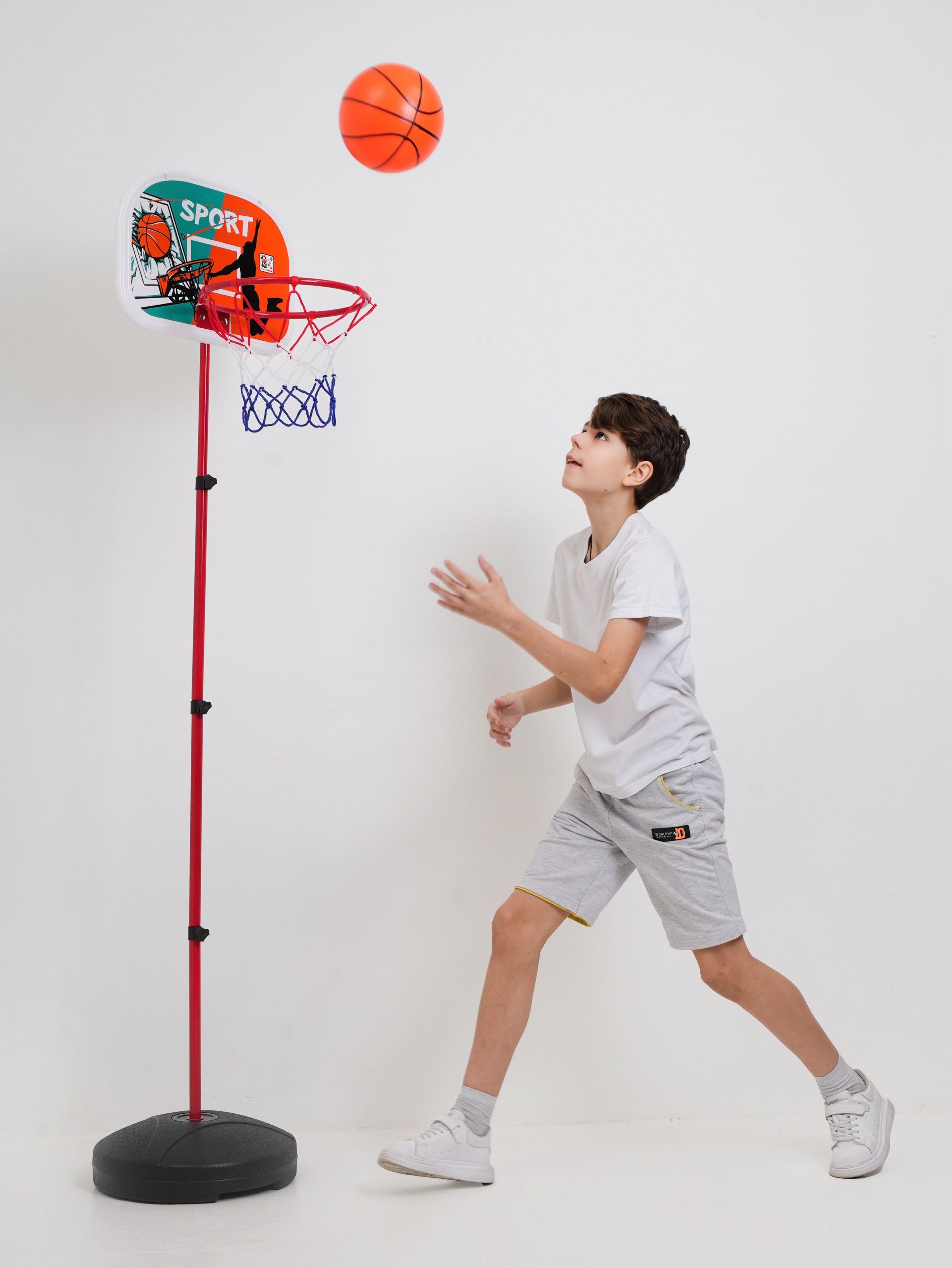 Детская съемка для маркетплейсов. ТМ Продакшн — Съемка для маркетплейсов в Москве