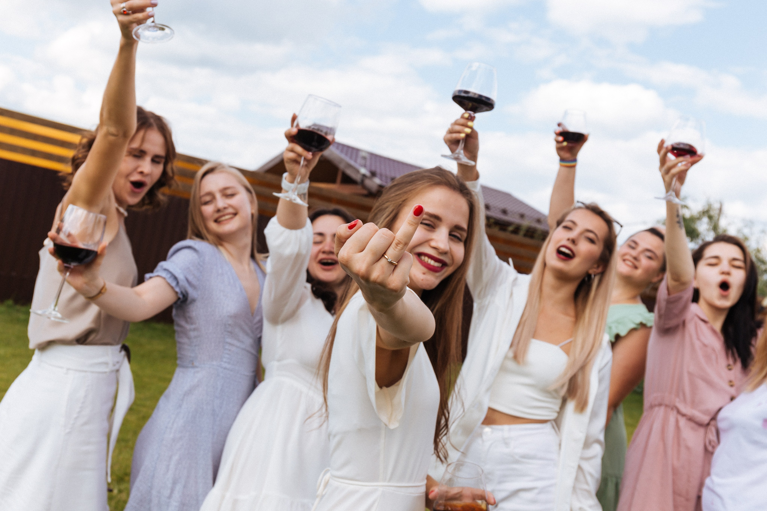 Девичник Виктории. Свадебный и портретный фотограф в Новосибирске Любовь Исакова