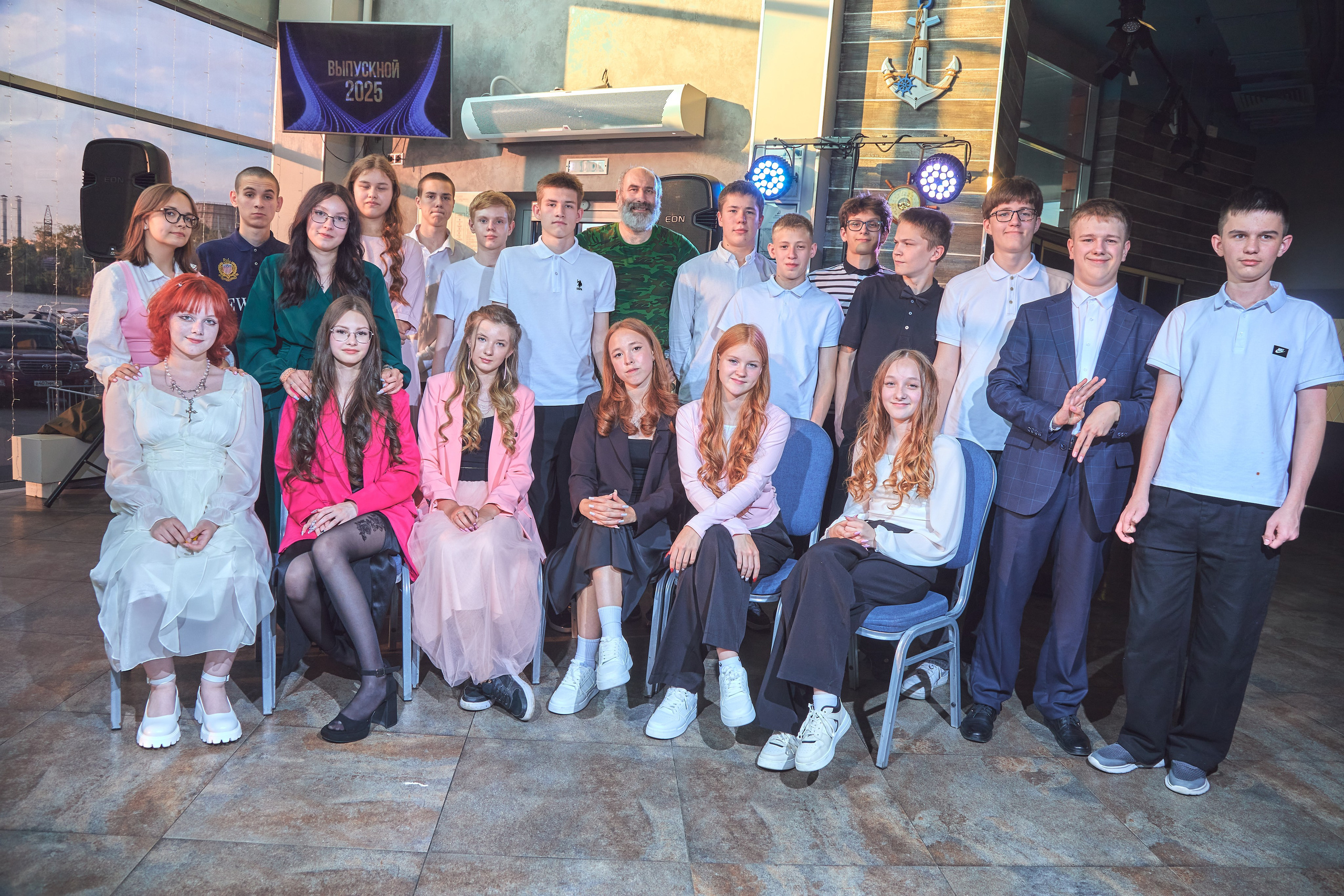Выпускные 9-й и 11-й класс. Фотограф в Екатеринбурге Булат Хамитов