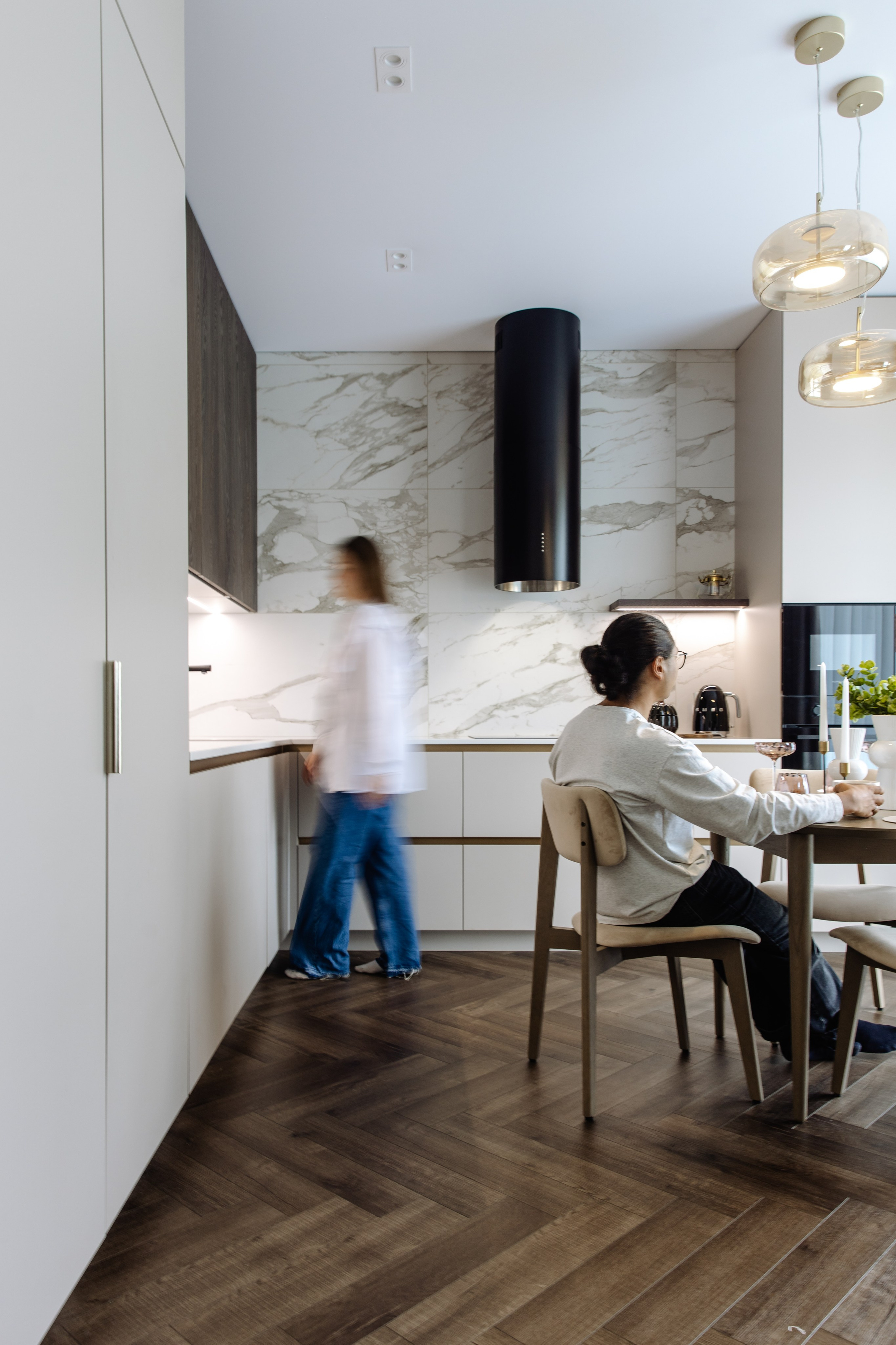 Кухня на заказ в Томске поселок Добрый | ГУДРУМ. ГУДРУМ — Мебель на заказ в Томске | Кухни | Шкафы | Стулья и Столы