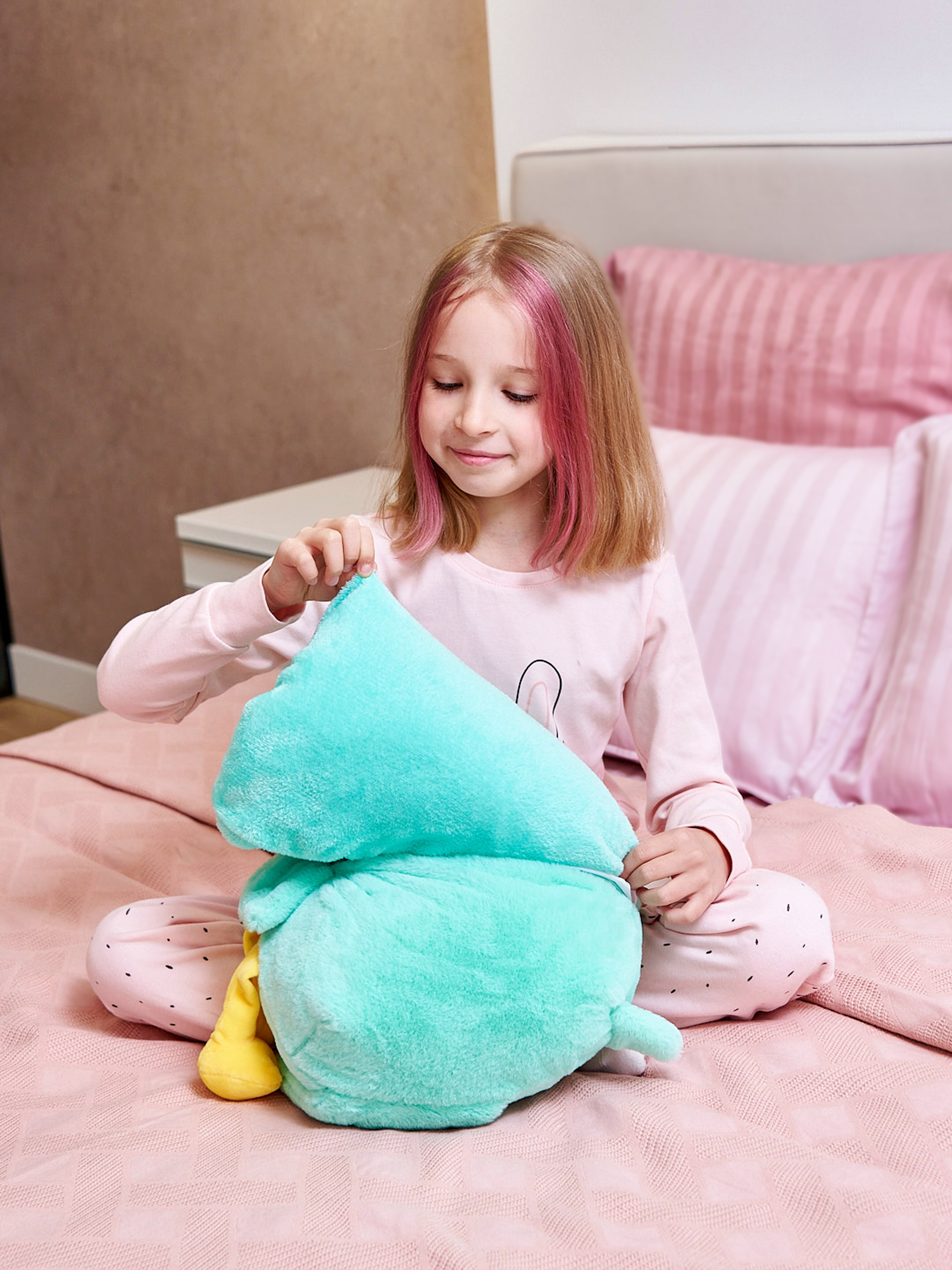 Съемка товаров в интерьере. Контент фотограф для бизнеса и маркет-плейсов