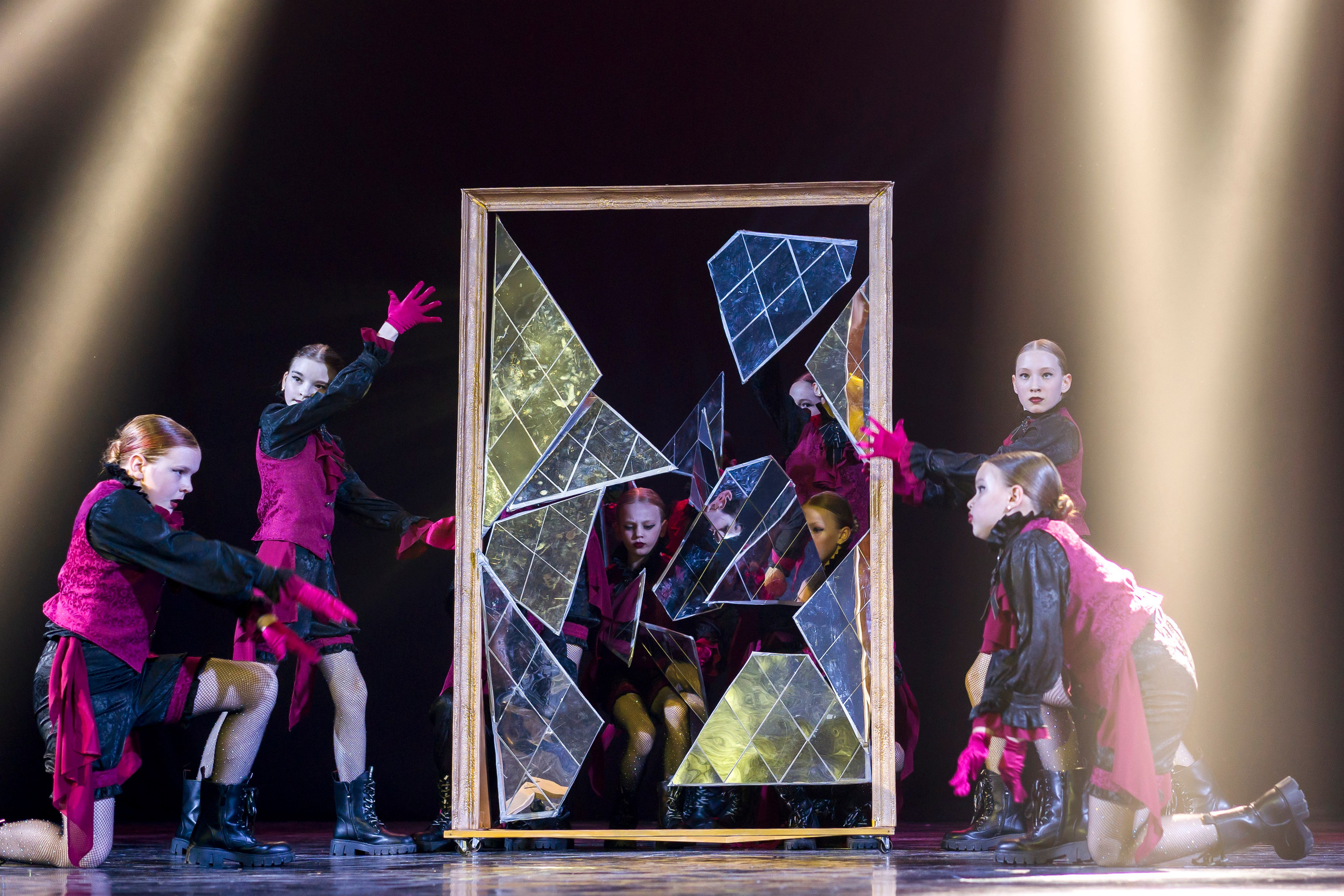 TODES Концерт танцевальной студии. Фотограф в Санкт-Петербурге. Репортажная и все съёмки для бизнеса