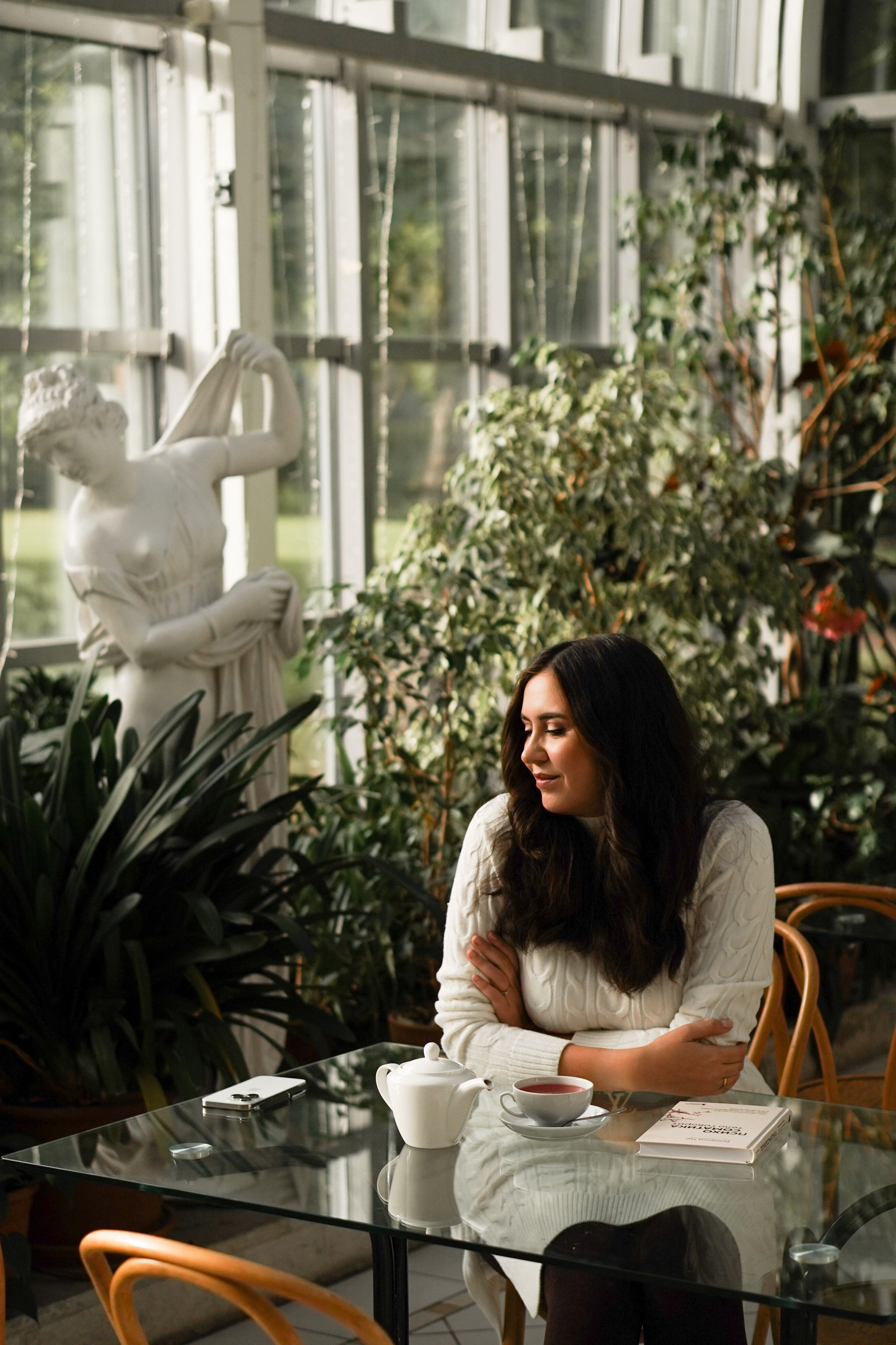 Съемка для психосоматолога и автора книги Екатерины Тур. Контент фотограф Санкт-Петербург Богодухова Лариса