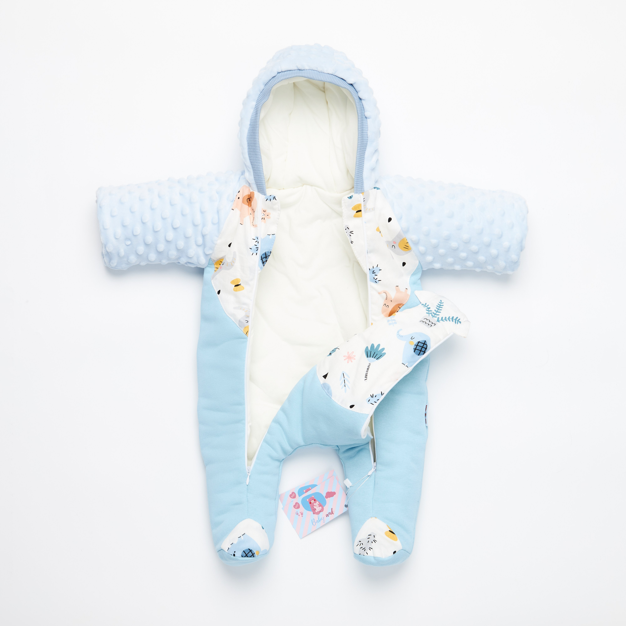 Одежда. Предметная фотосъемка в Алматы. Предметный фотограф для маркетплейстов Артур Ахмадиев