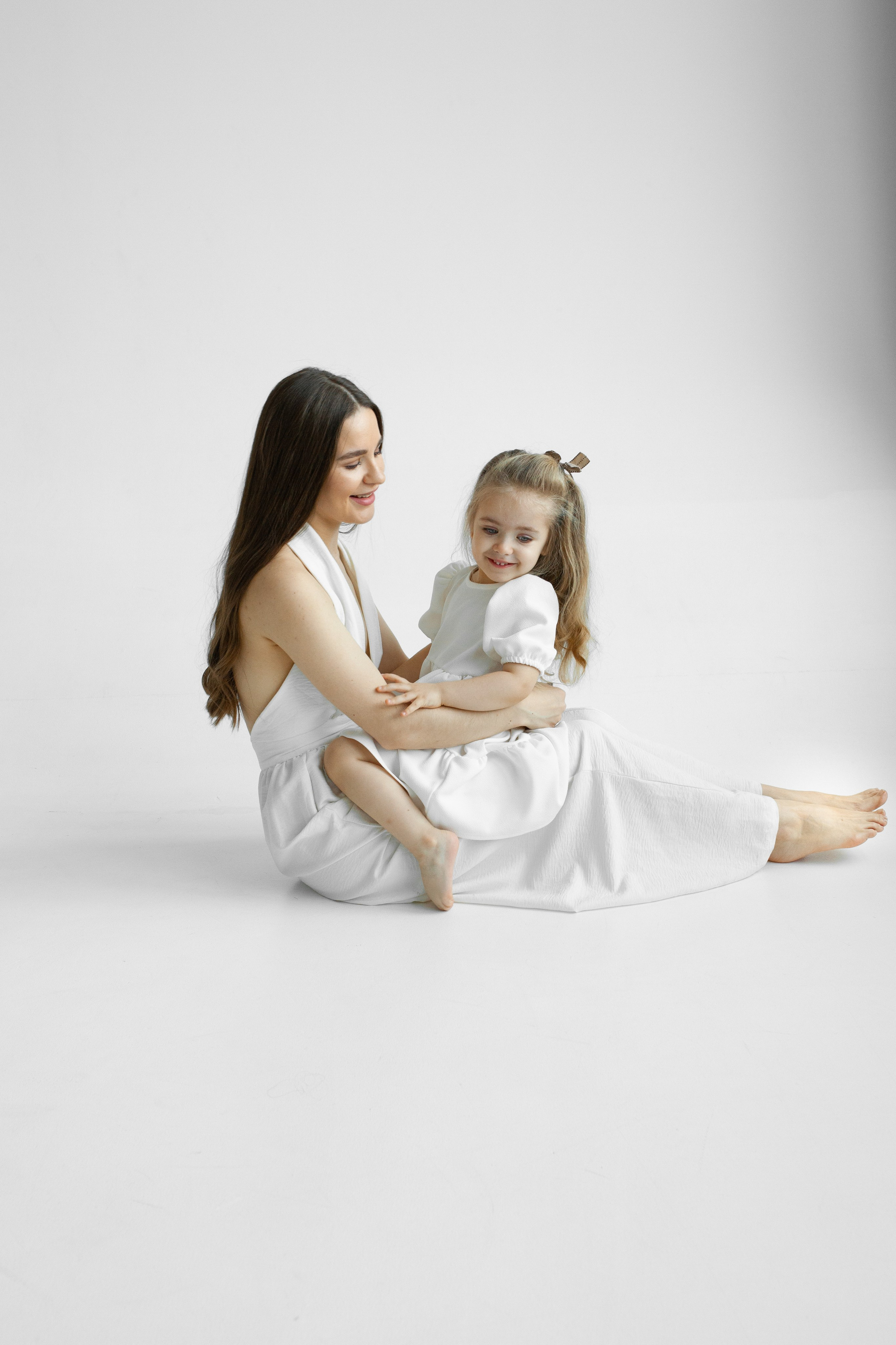 Ксения и Оливия. Фотограф Владивосток, семейные и индивидуальные съемки