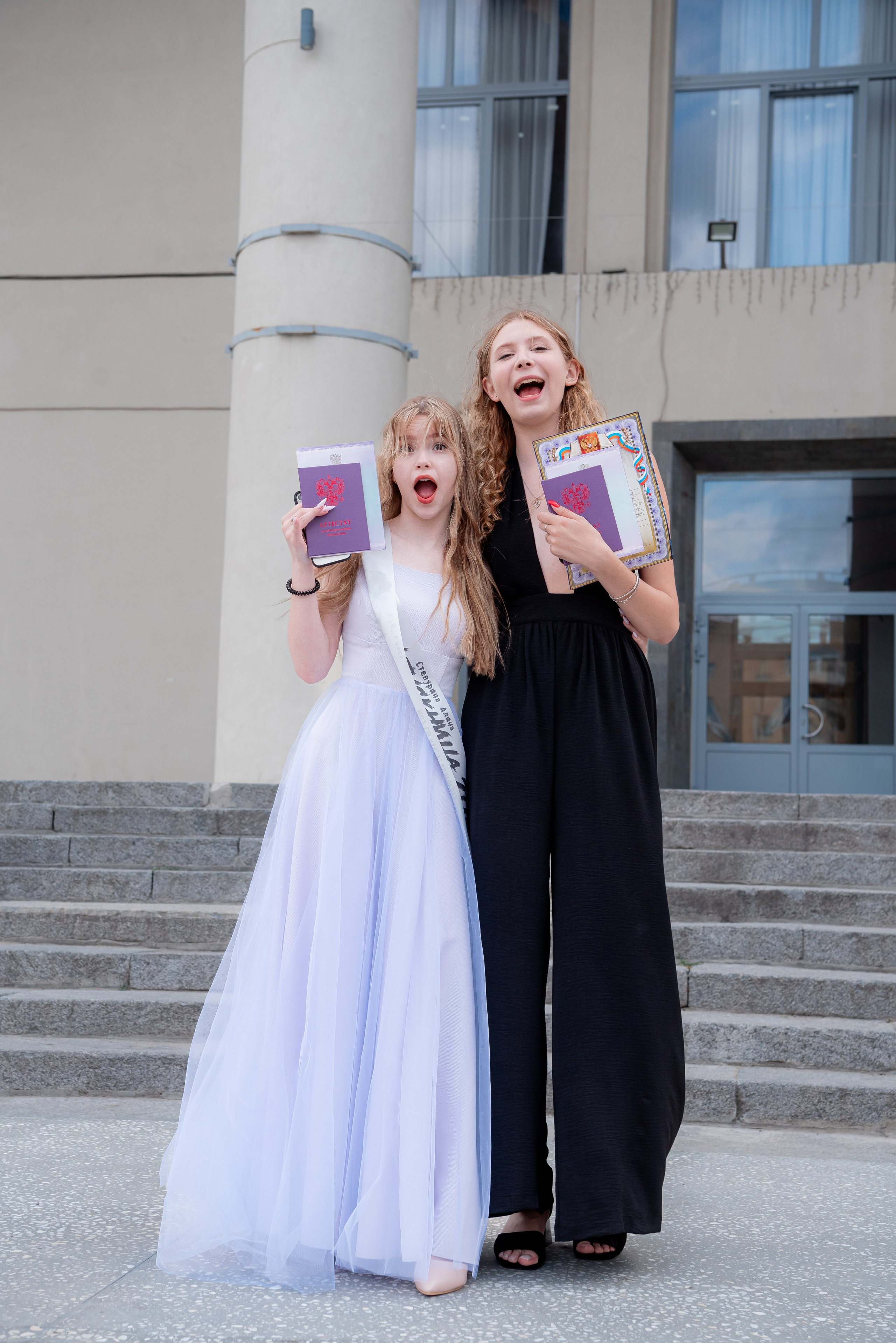 86 школа. Вручение. ДК Тракторозаводского района. Фотограф в Волгограде и Волжском Александр Горбань