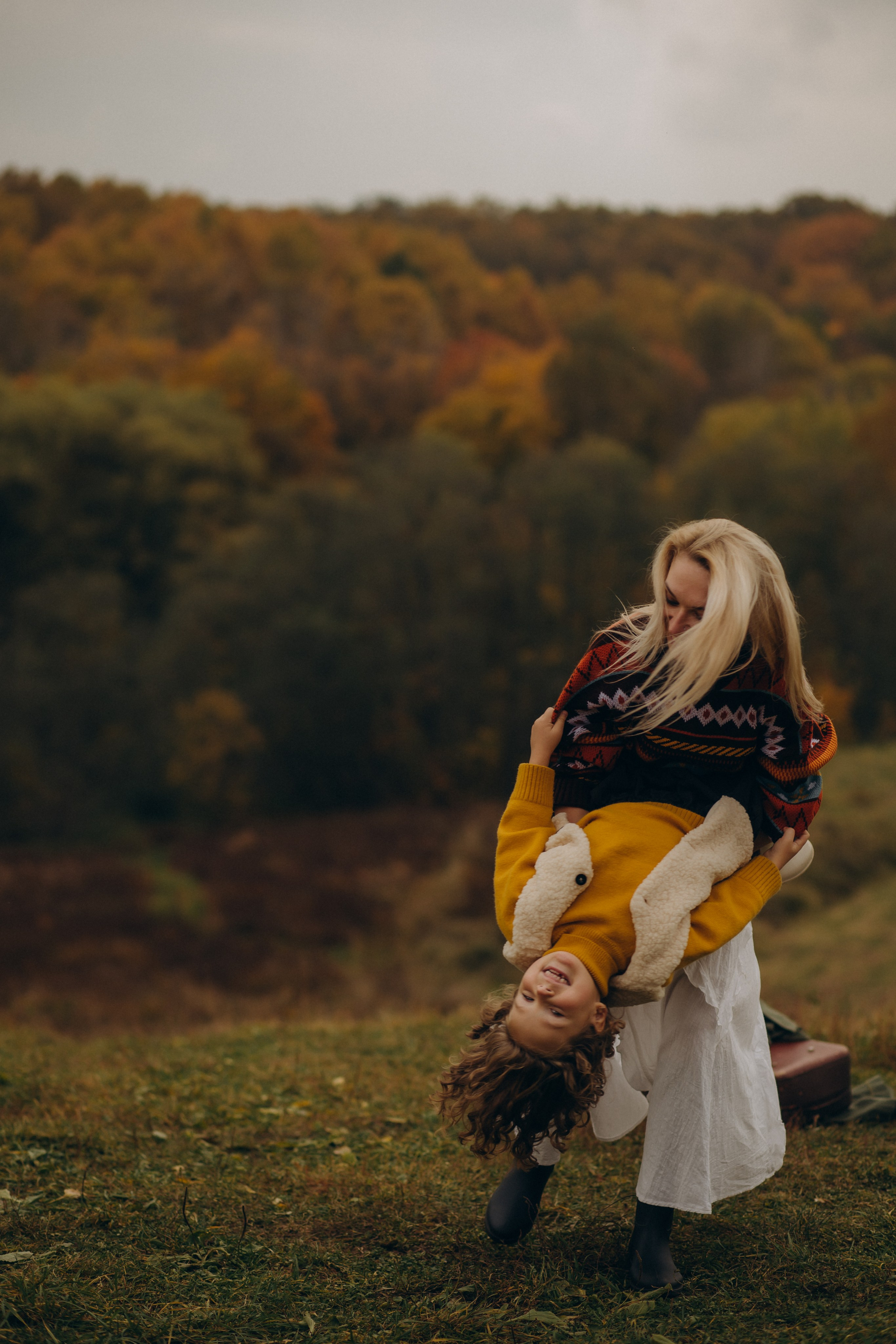 Мама и дочка в оврагах. Ваш фотограф АНАстасия Земскова