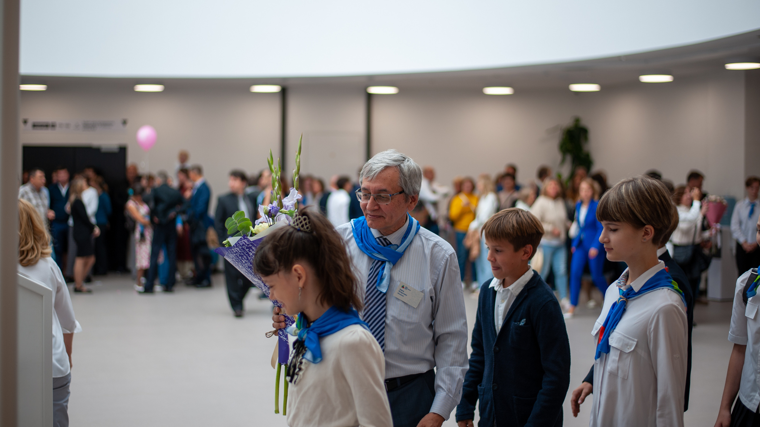 Школьные мероприятия. Портретный фотограф в Москве — Иван Саяпин