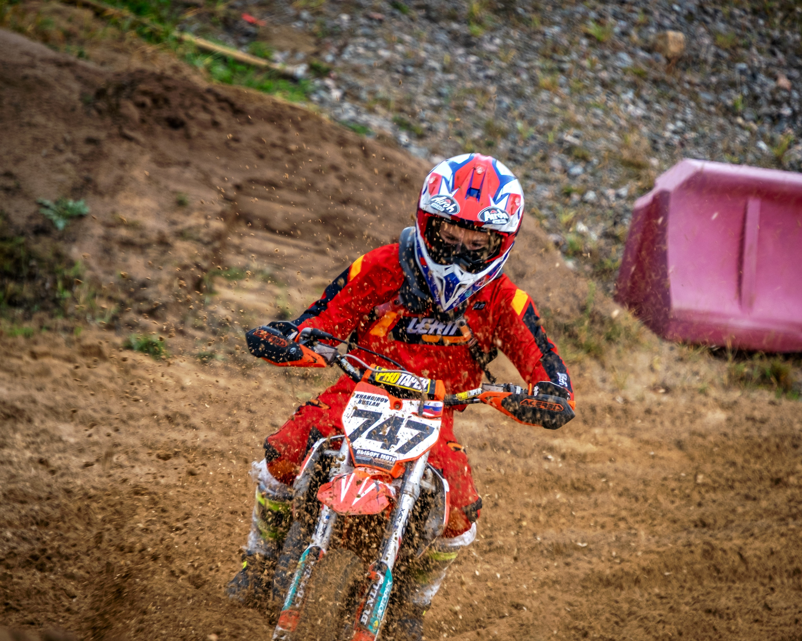 Мотокросс (Игора Драйв). Автомобильные фотографии и рисунки в Санкт-Петербурги Пашков Дмитрий