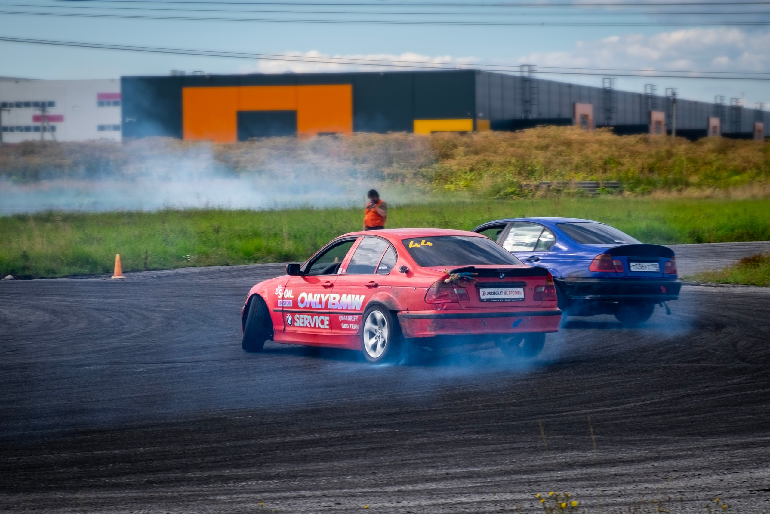 AUTODROM FEST. Автомобильные фотографии и рисунки в Санкт-Петербурги Пашков Дмитрий
