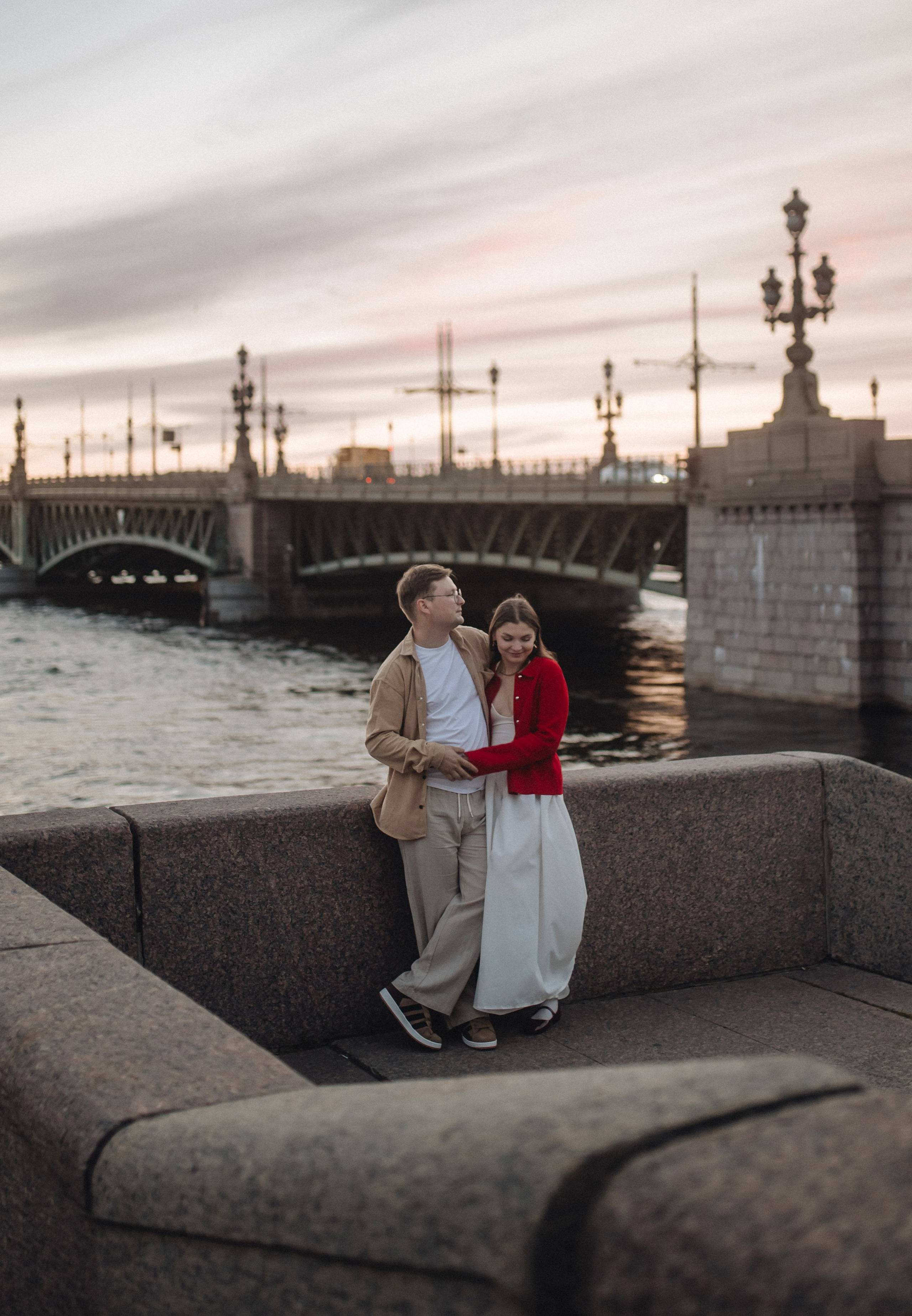 Рассвет в Питере. Фотограф в Санкт Петербурге Лара Великова