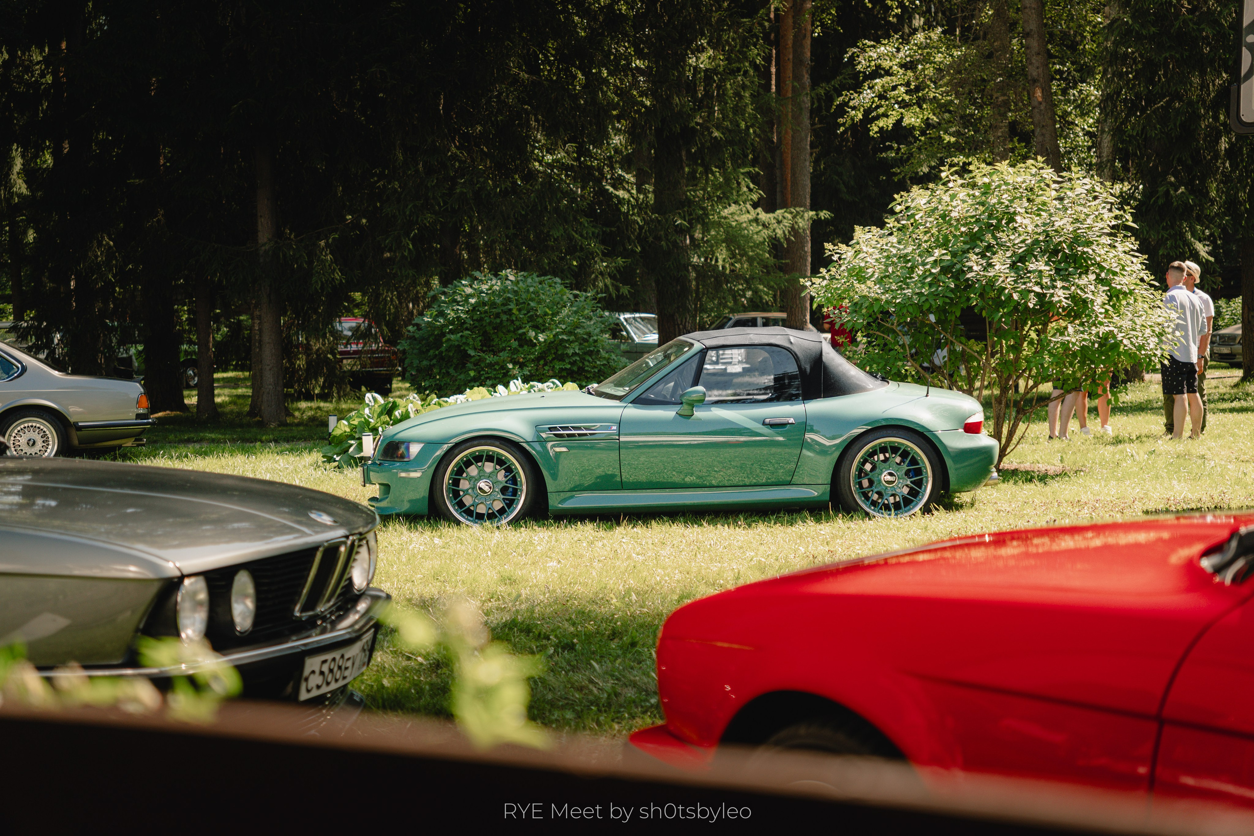Масштабный летний фестиваль RYE Meet — встреча клуба любителей автомобилей старше 25-лет. Автомобильный фотограф Антон Цырулев