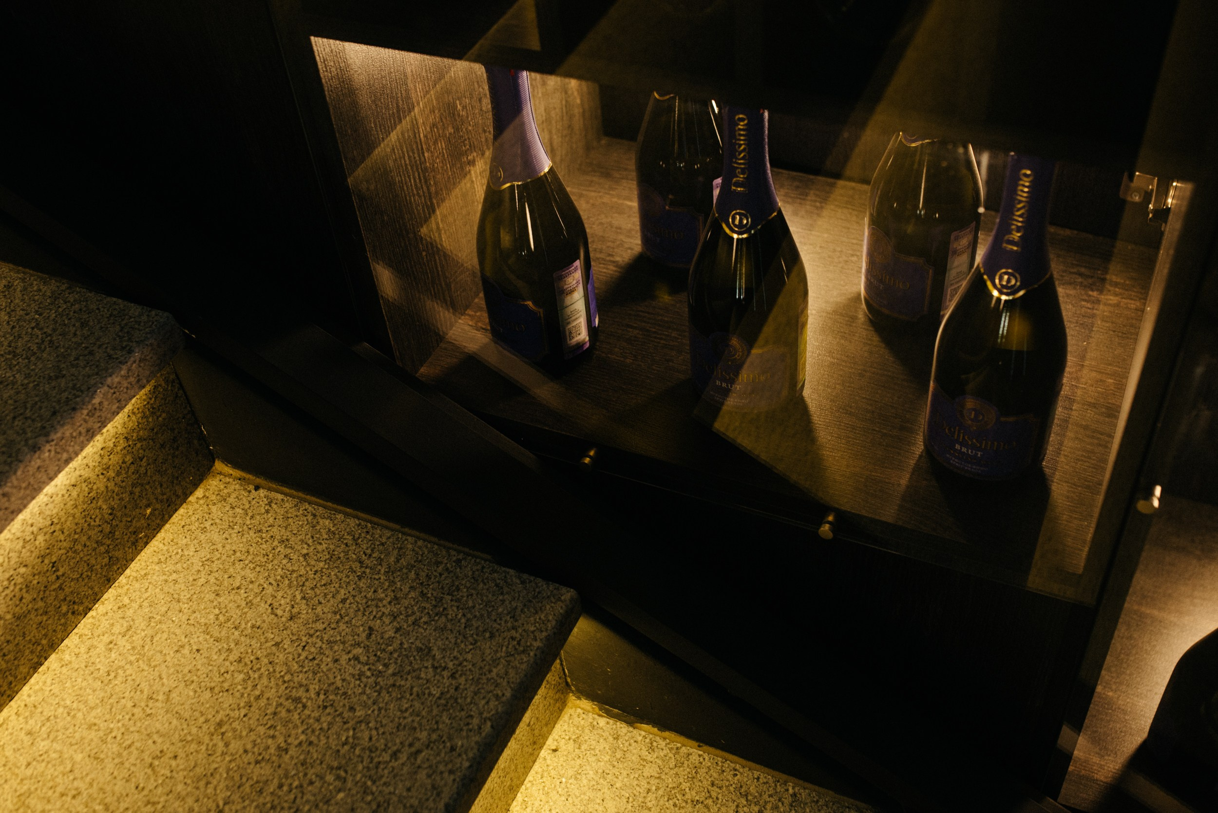 Винотека Dodici. Портретный и репортажной фотограф Алексей Волков. Москва, Оренбург