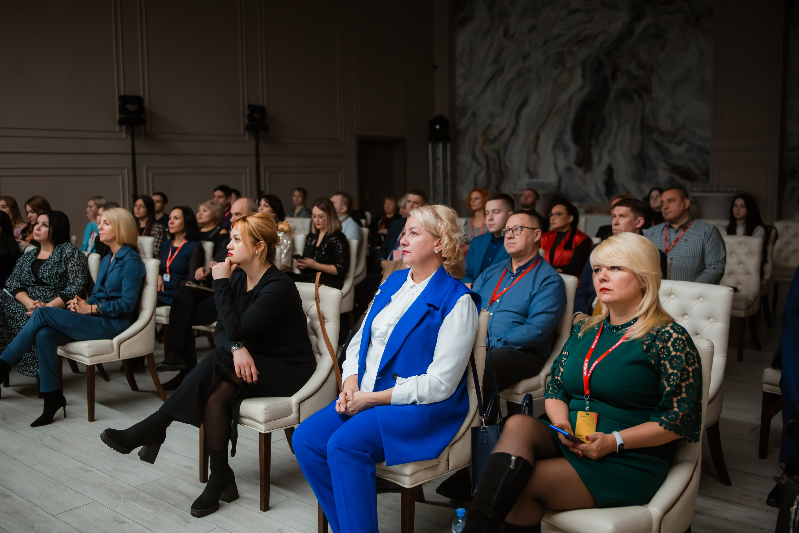 Этажи — подведение итогов 2023. Репортажный фотограф Василий Сазонов в Нижневартовске