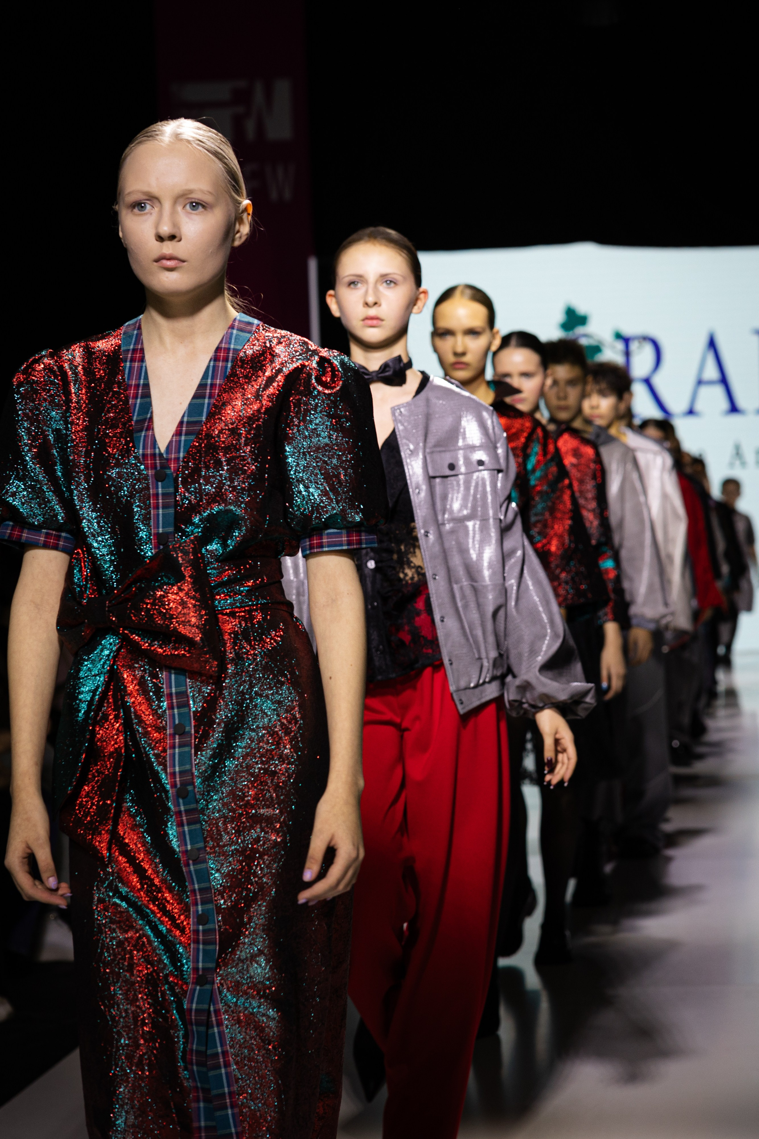 Неделя моды FW 21сез г. Екатеринбург. Семейный и репортажный фотограф Наташа Давыдова