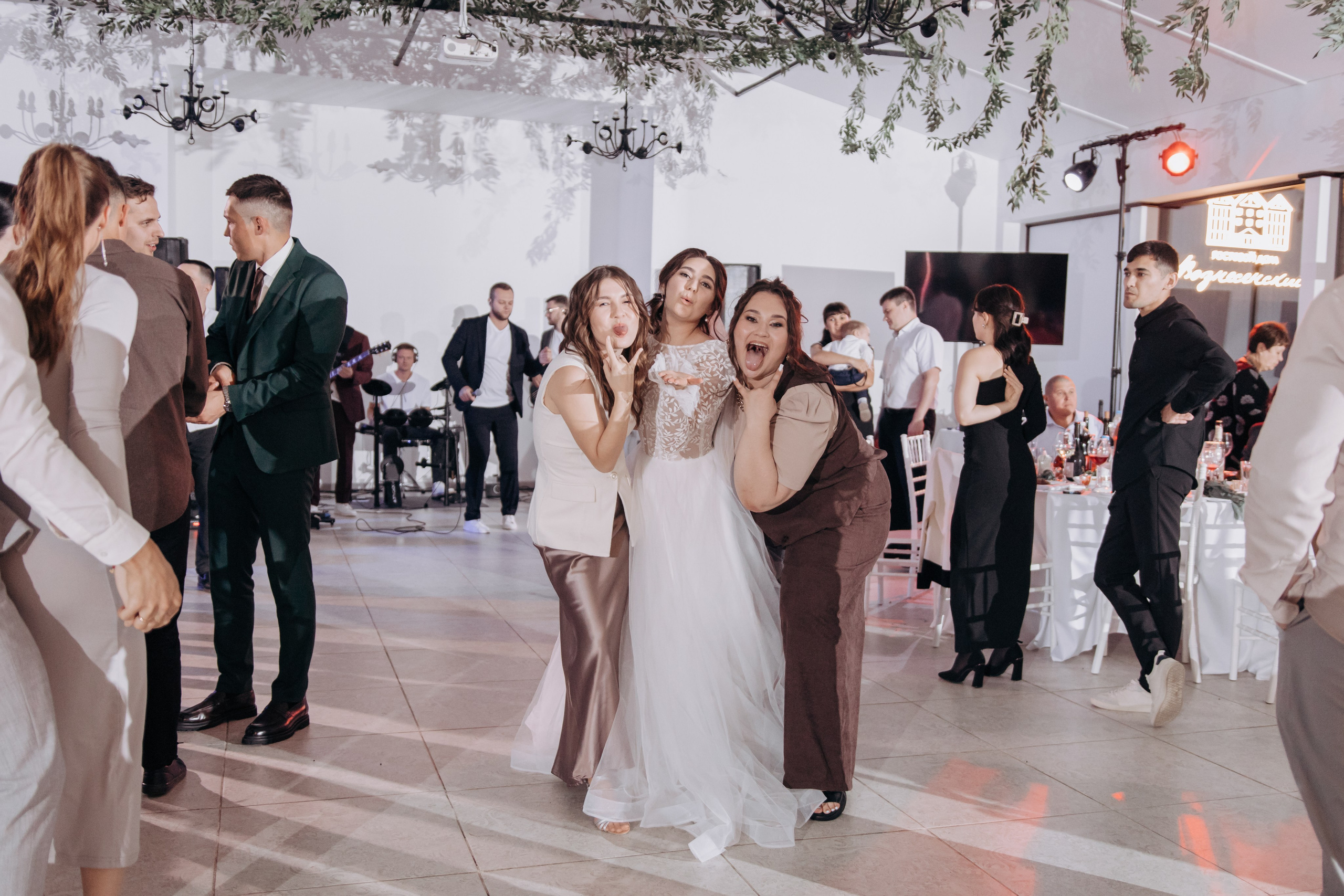 Алсу и Вадим. Свадебный фотограф Челябинск