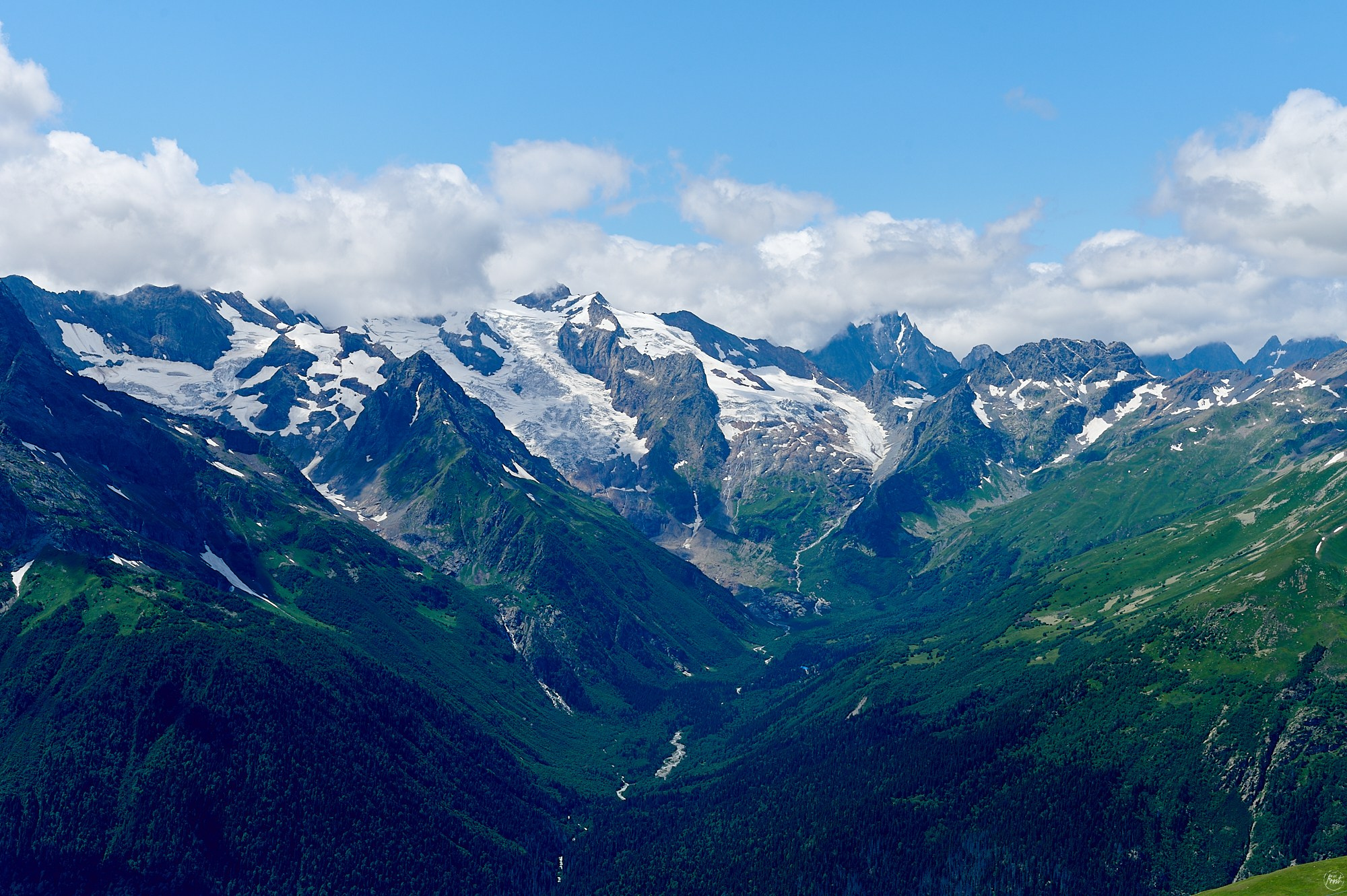 Домбай август 2024. Фотографии отовсюду и обо всем