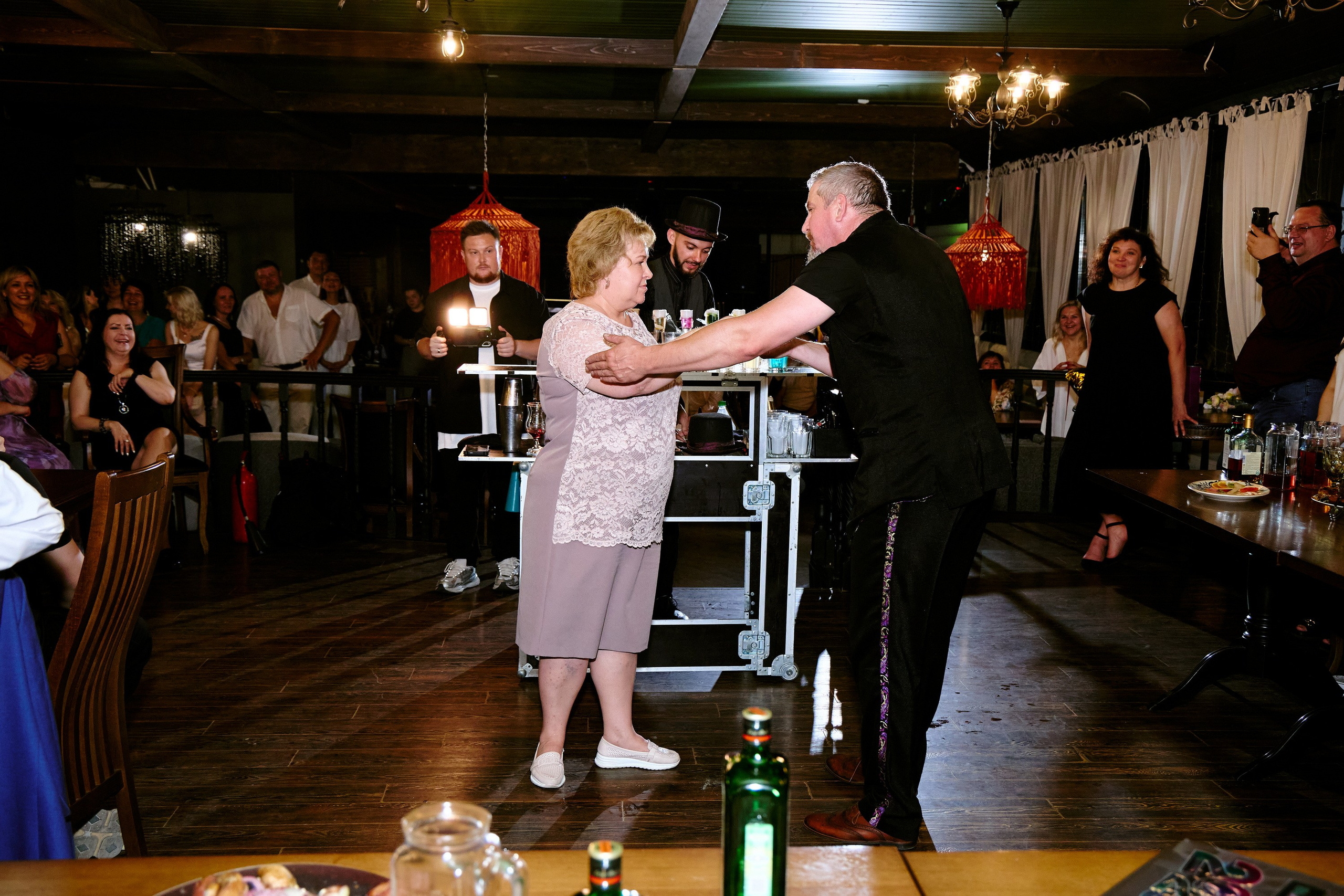 Выпускной 35 Сош. Фотограф Выпускные альбомы Таганрог Сергей Коробченко