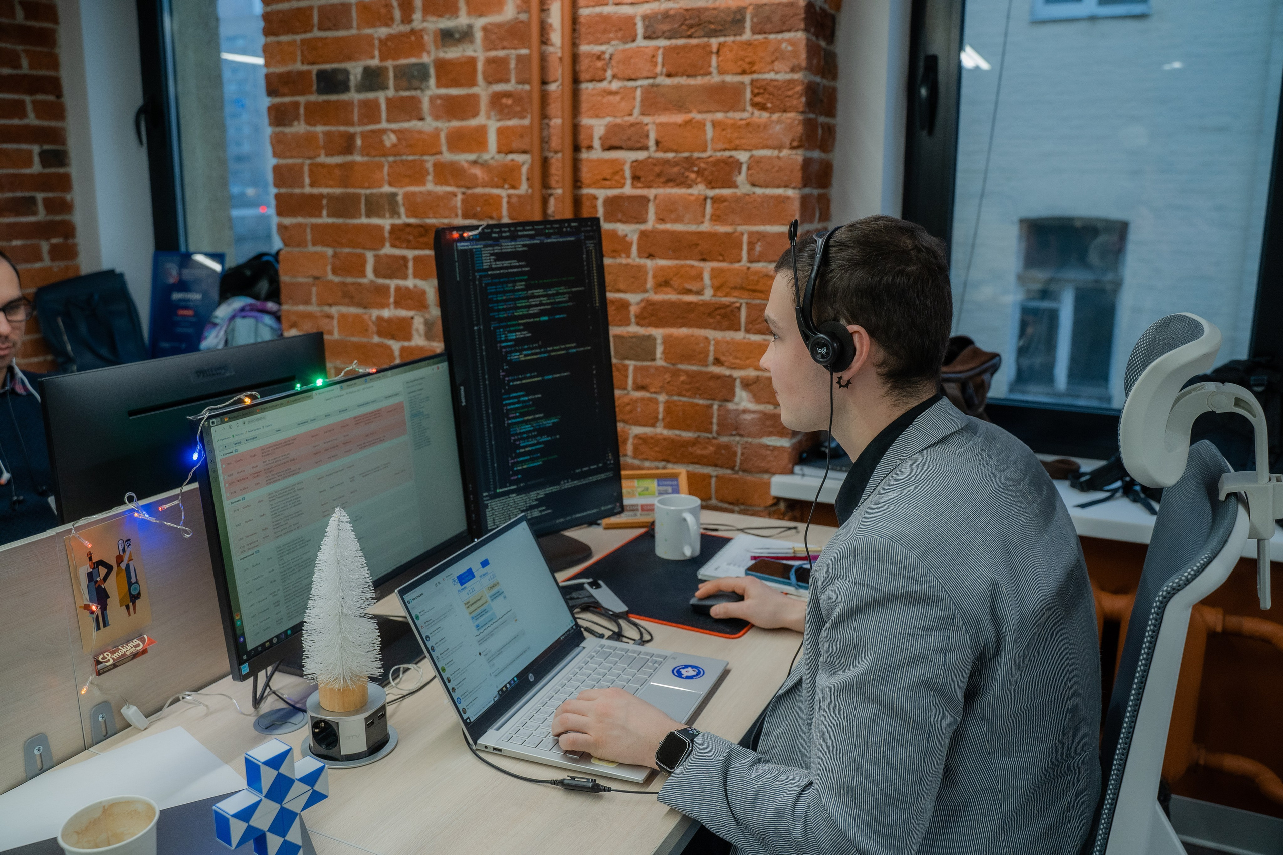 Офисная съемка для сайта компании