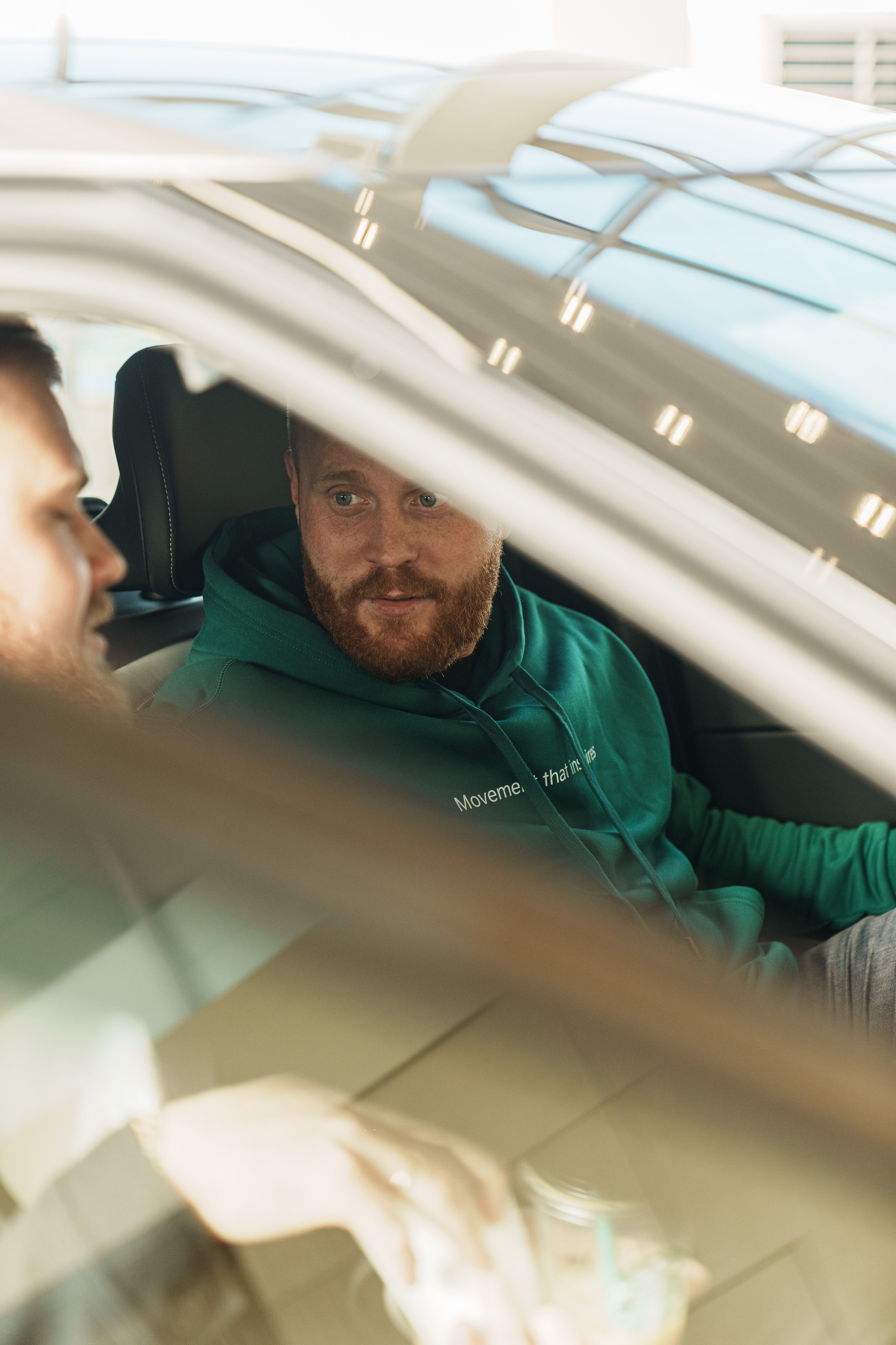 Kia EV6 Вручение Евгений Чебаткову. Фотограф TAULAN_1