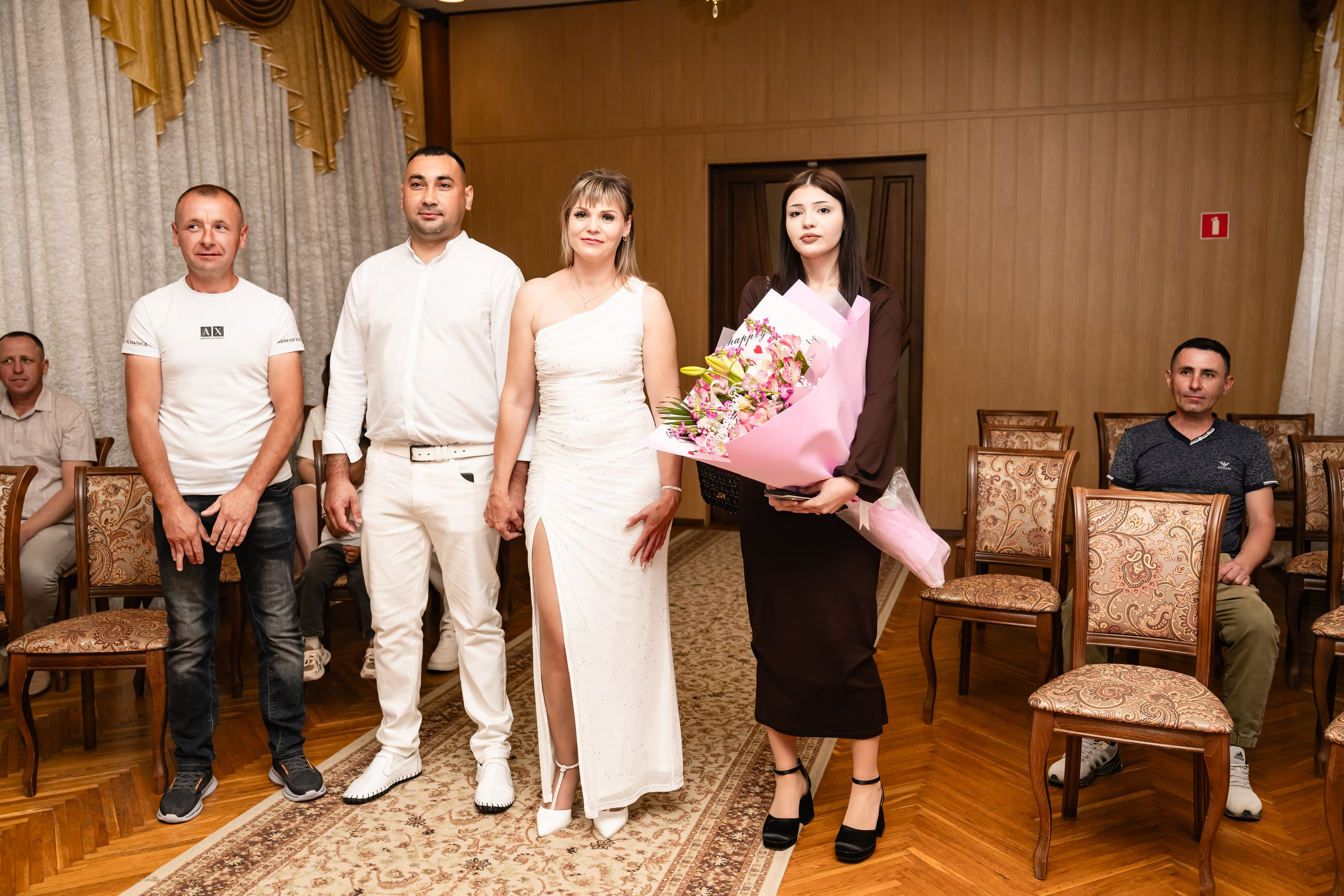 Свадебные фотосессии. Роспись в ЗАГСе. Выездная регистрация. Студийный и свадебный фотограф и видеограф в Севастополе — Юлия Макаренко