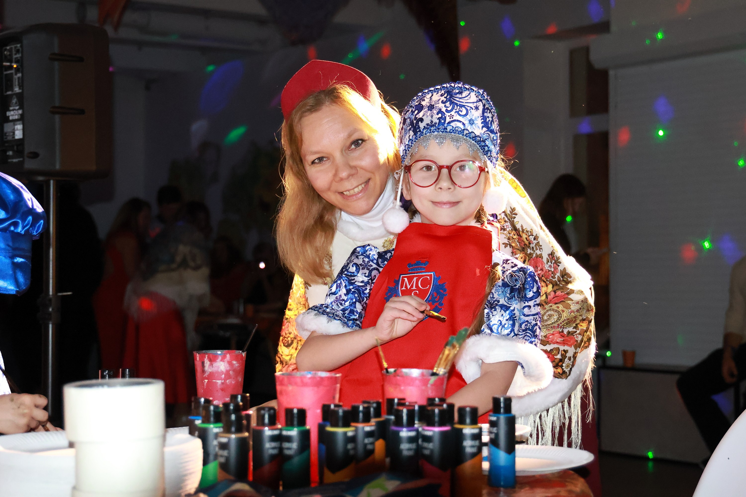 Новый год в школе MCS. Спортивный и репортажный фотограф Ермакова Светлана