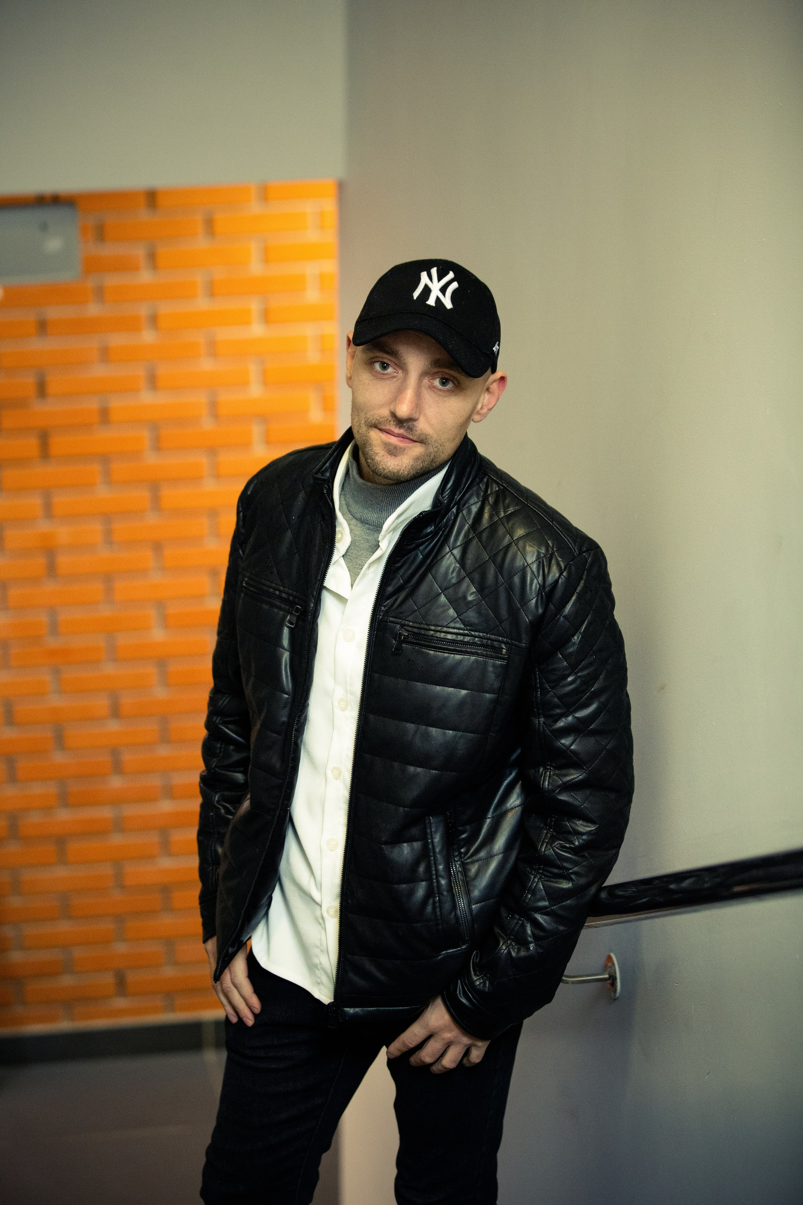 Мужская фотосессия на улице. Свадебный и семейный фотограф в Москве и Подмосковье Лариса Козлова