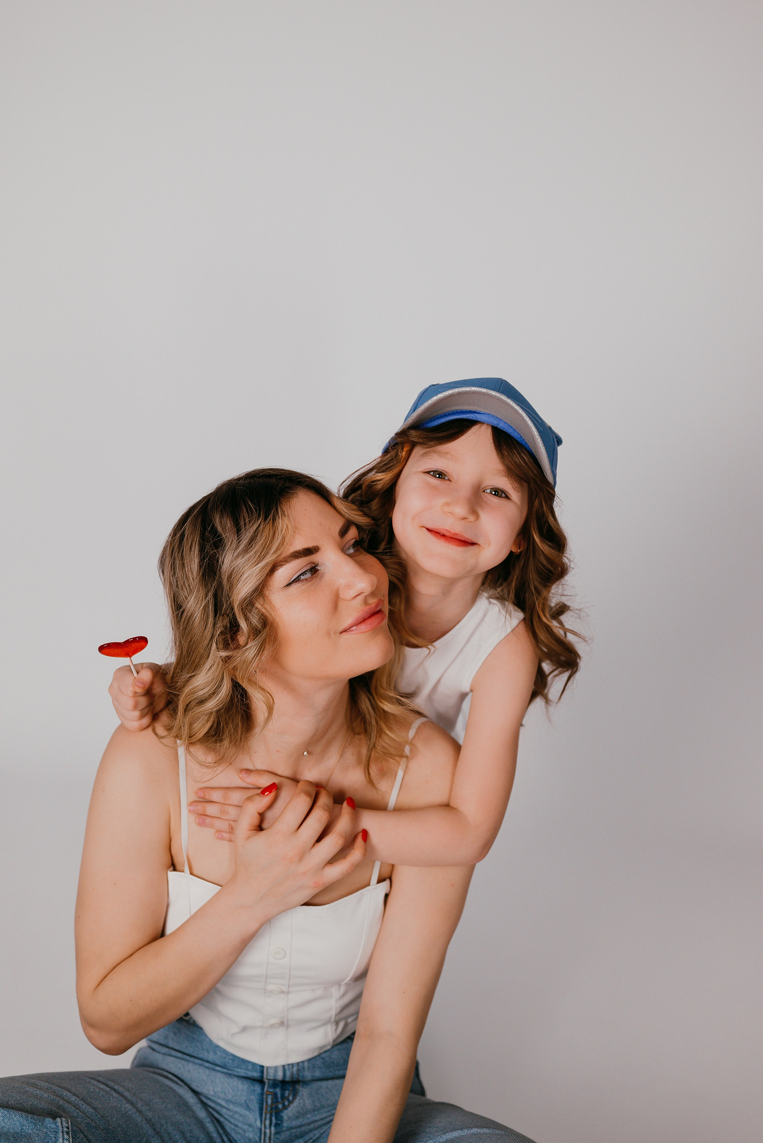 Мама и дочь (студия). Семейный фотограф в Краснодаре
