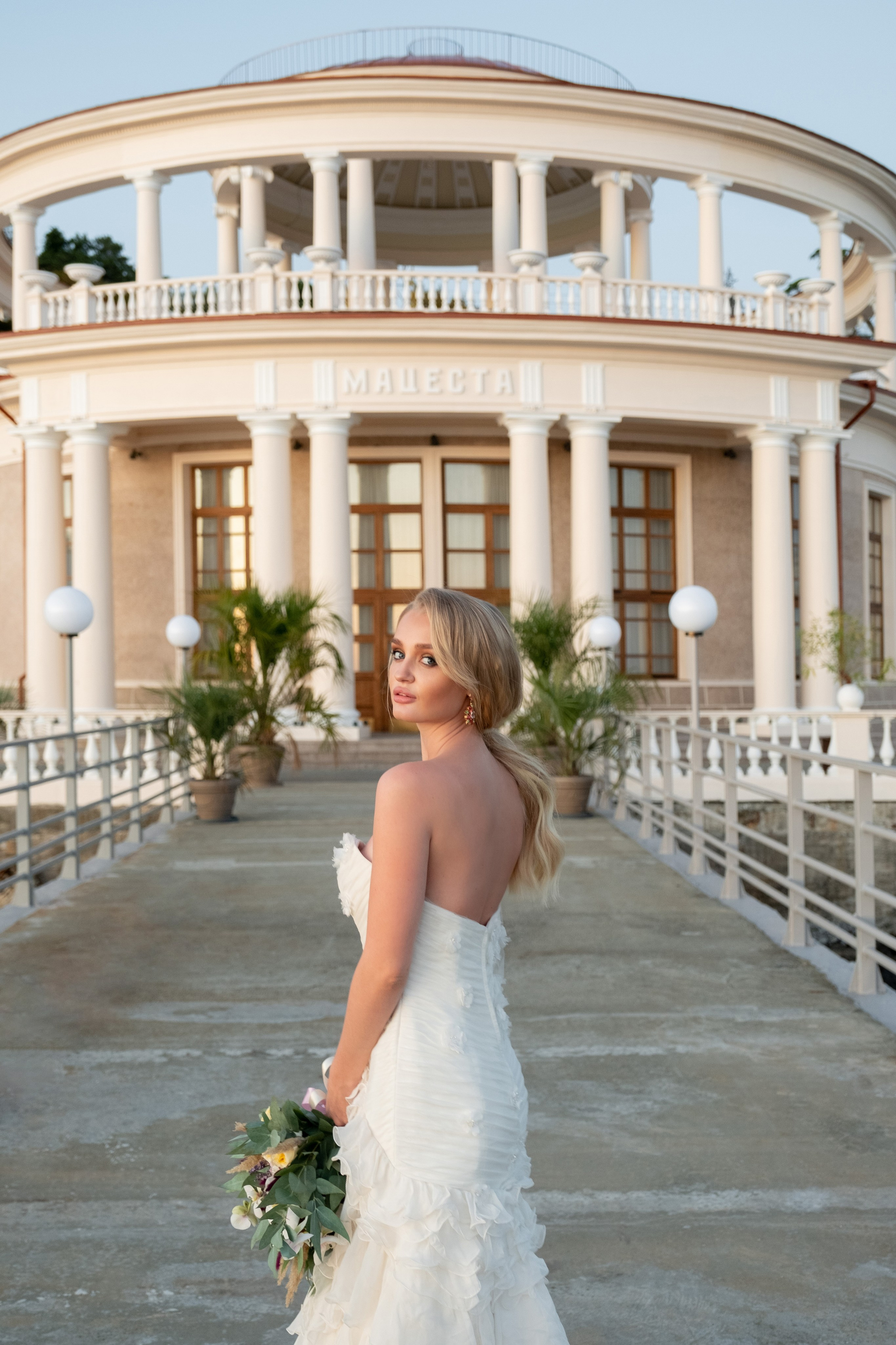 Ротонда. Свадебный Видеограф Фотограф в Сочи