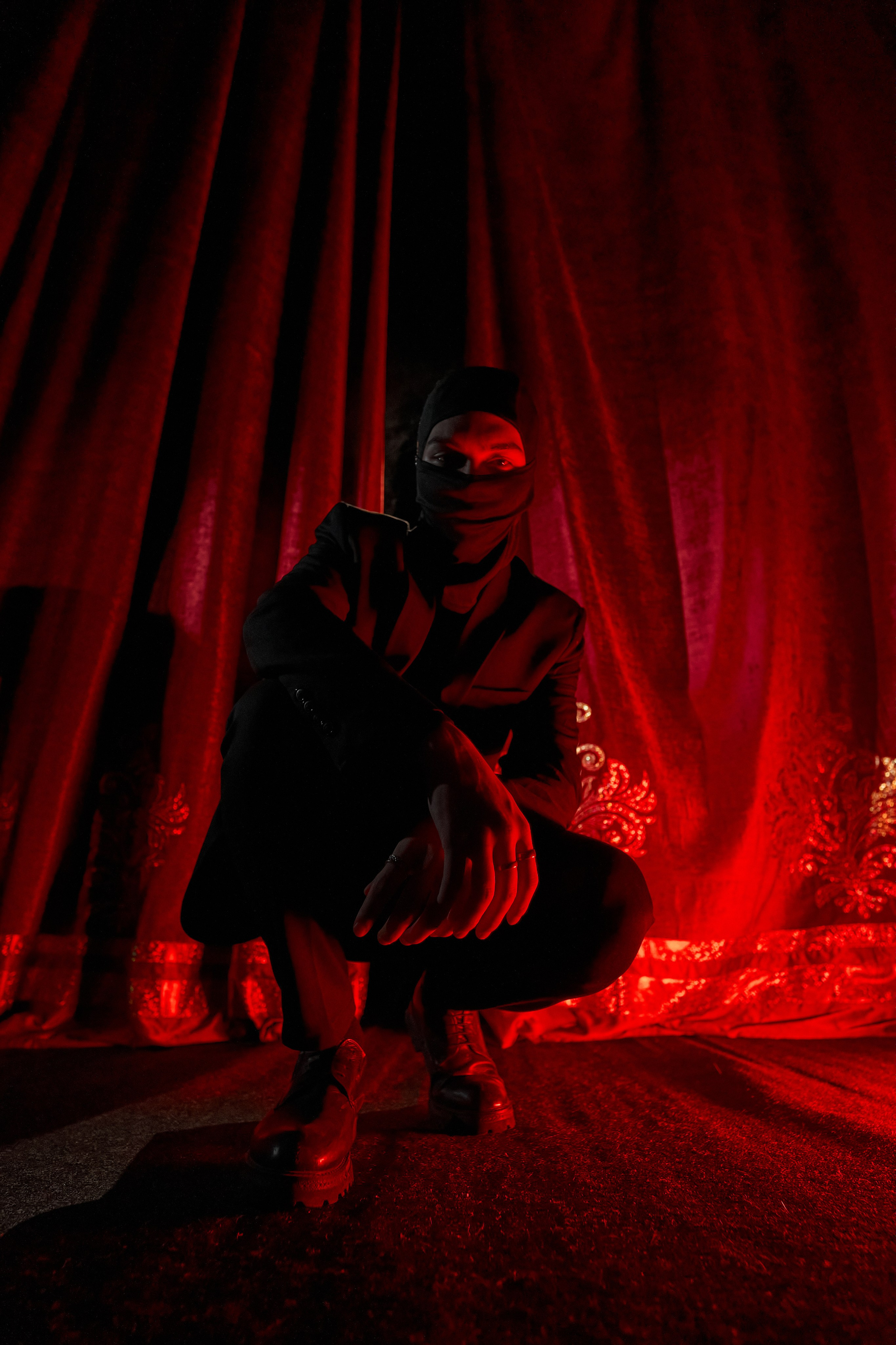 ТЕАТРАЛ. Портретный фотограф в Павлодаре Руслан Насыров