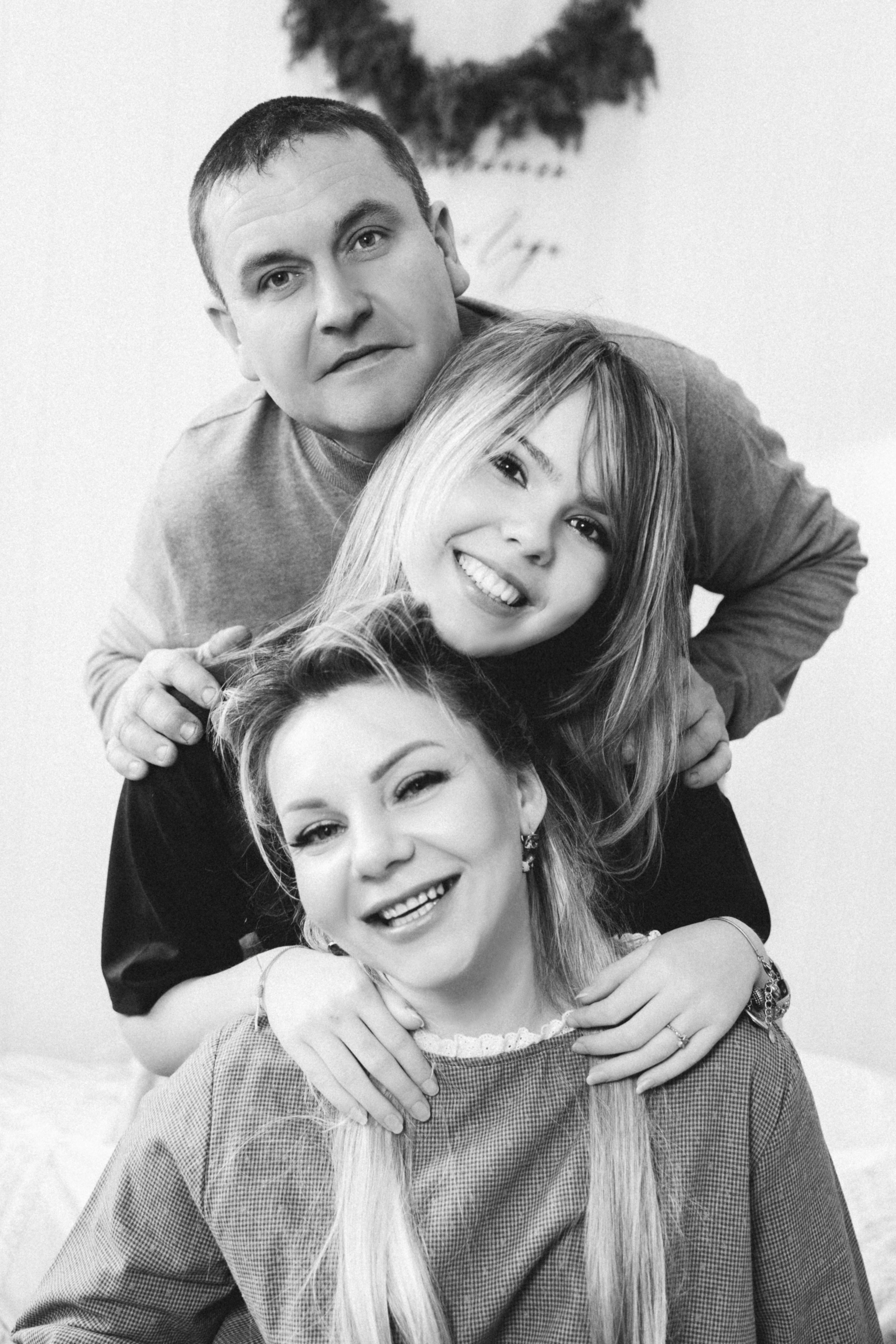 Кристина, Слава, Злата