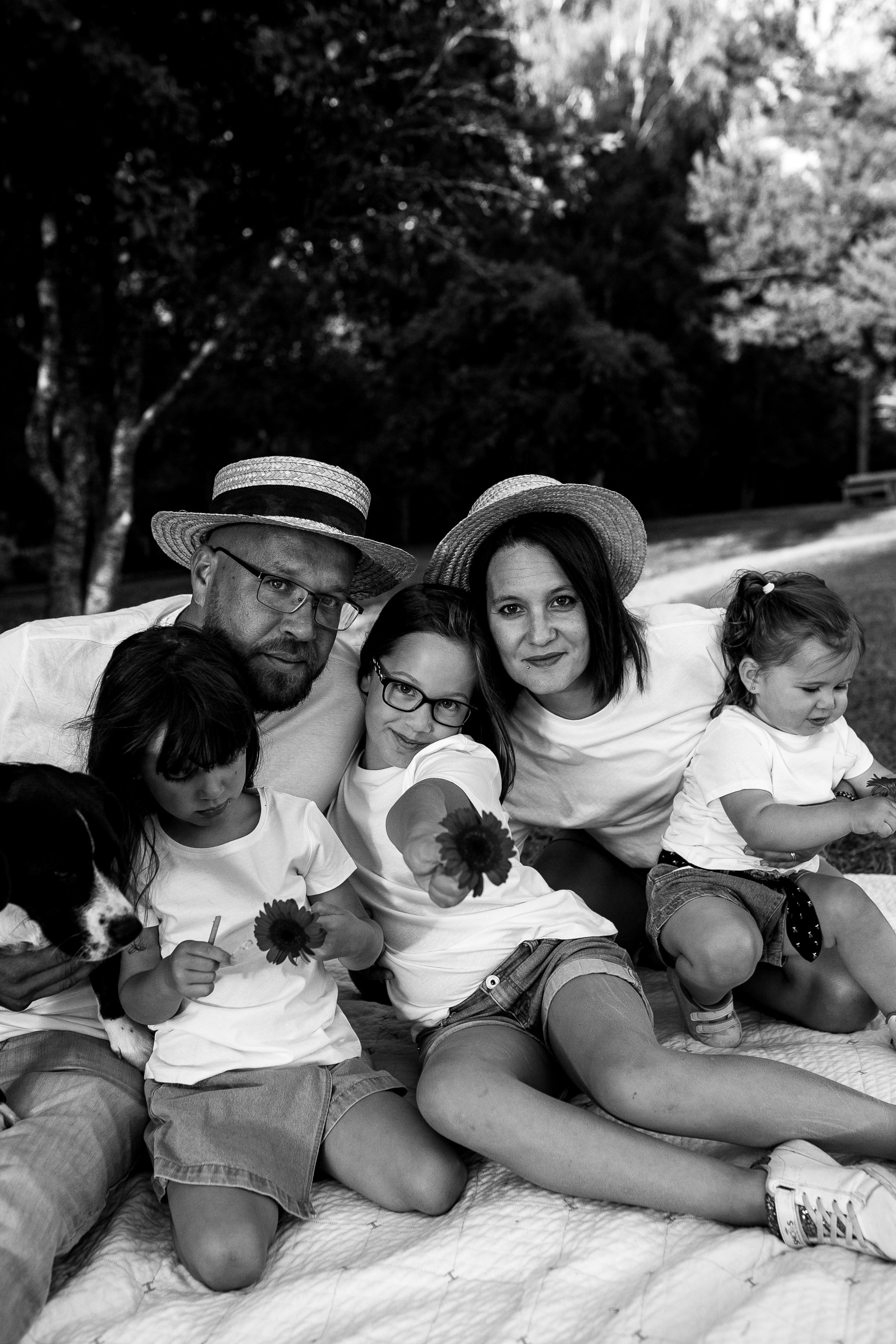 Стив, Шарли, Каро, Тэа, Нора