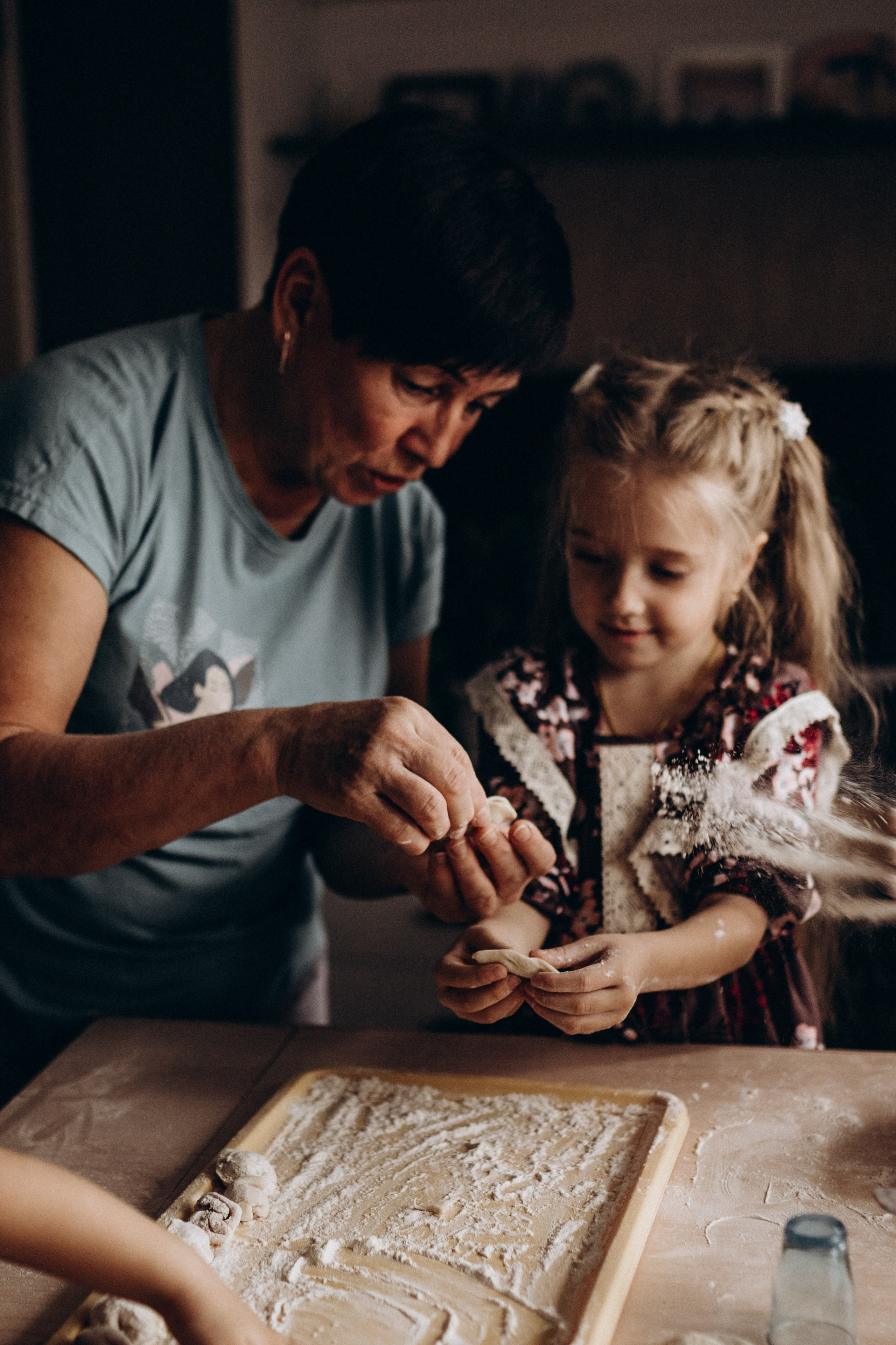 Бабушка с внуками. Семейный фотограф lifestyle в Новосибирске Елена Шпилевая