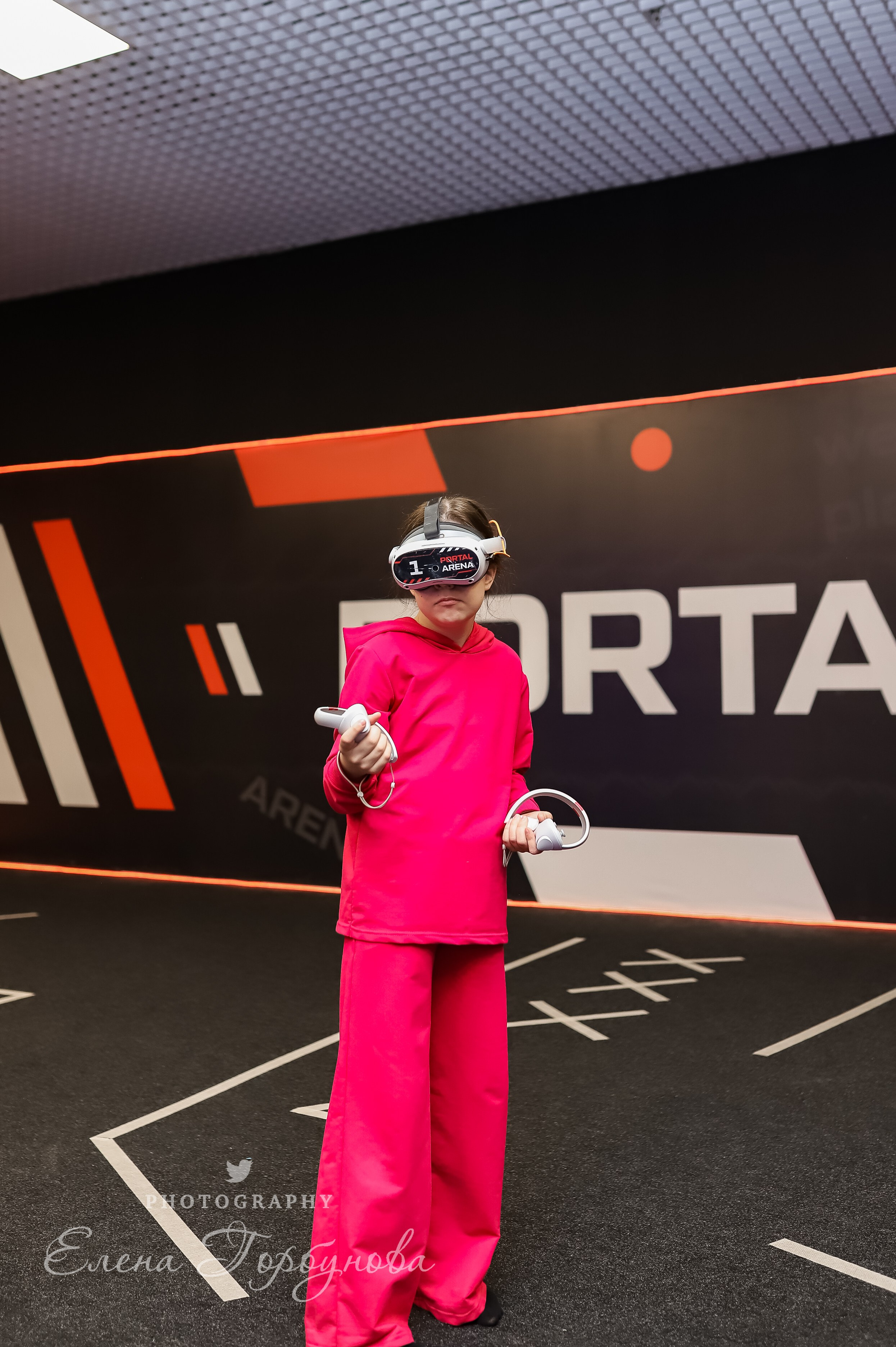 Репортаж в виртуальной реальности. Май 2024. Фотограф Пермь. Свадьбы. Семья и дети, школа, д. сад. Фотокниги