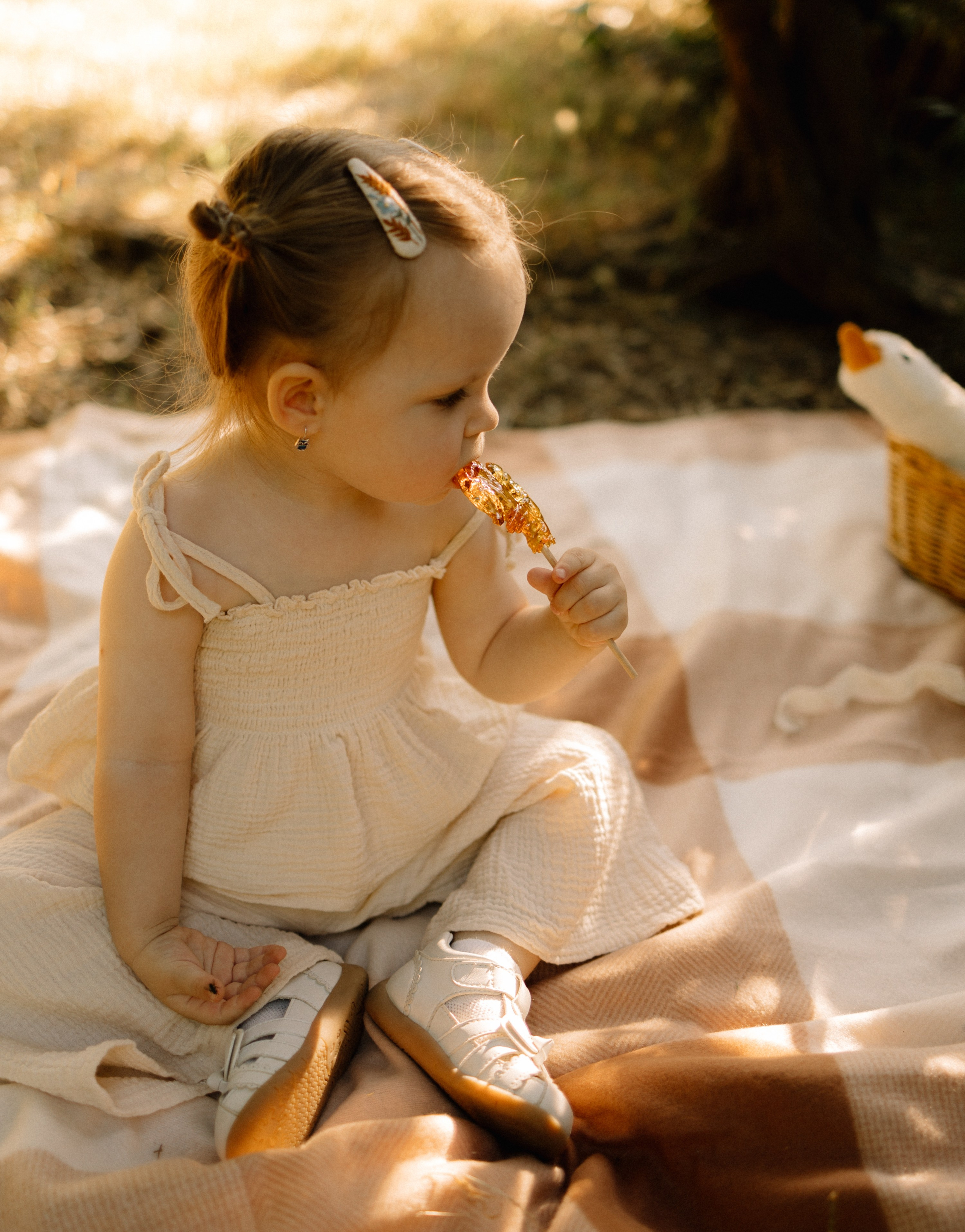 К двум годам Машули — дендрарий. Семейный фотограф в Краснодаре Храмова Анна