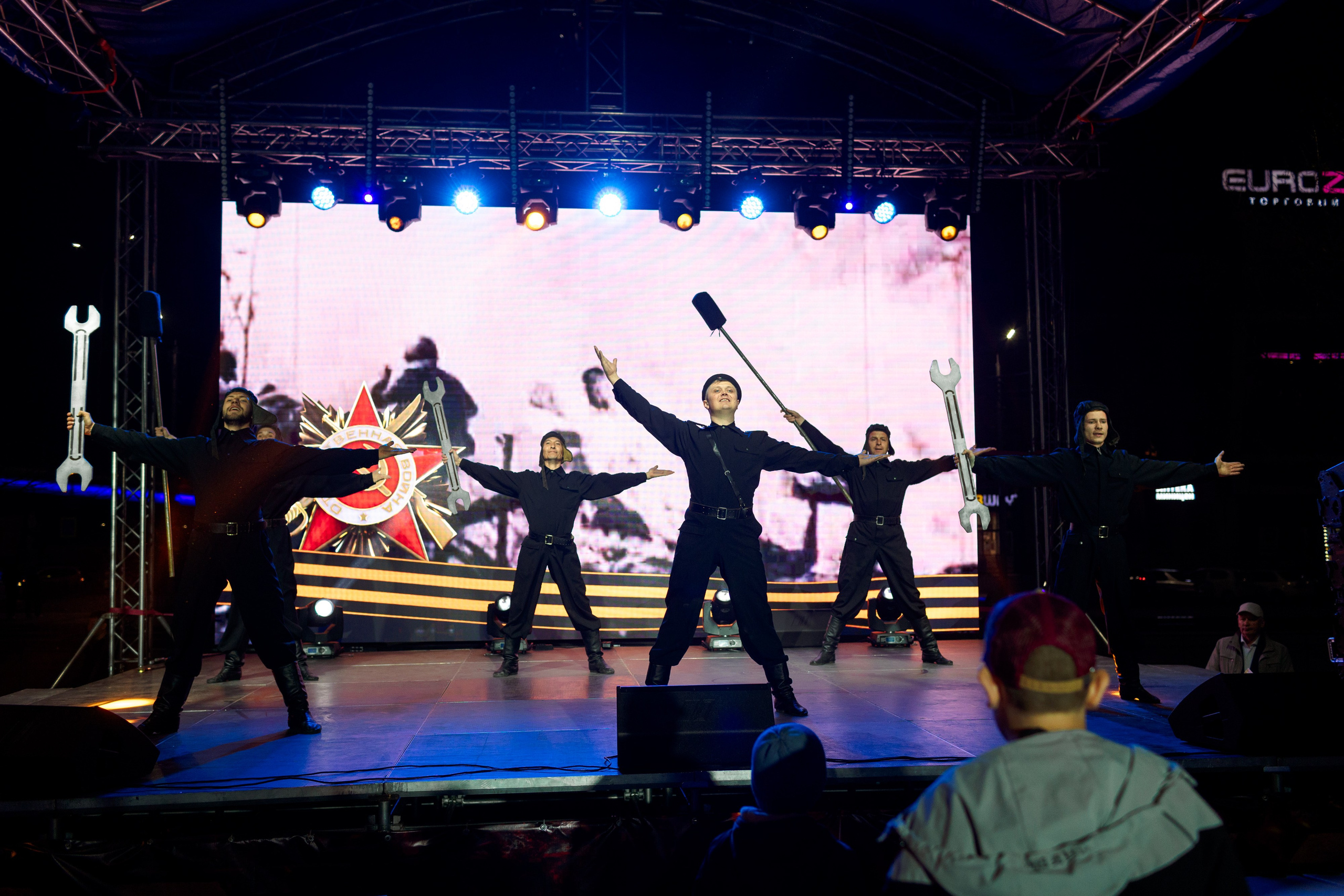 Концерт приуроченный к празднованию 80 лет победл. Свадебный и семейный фотограф в Улан-Удэ