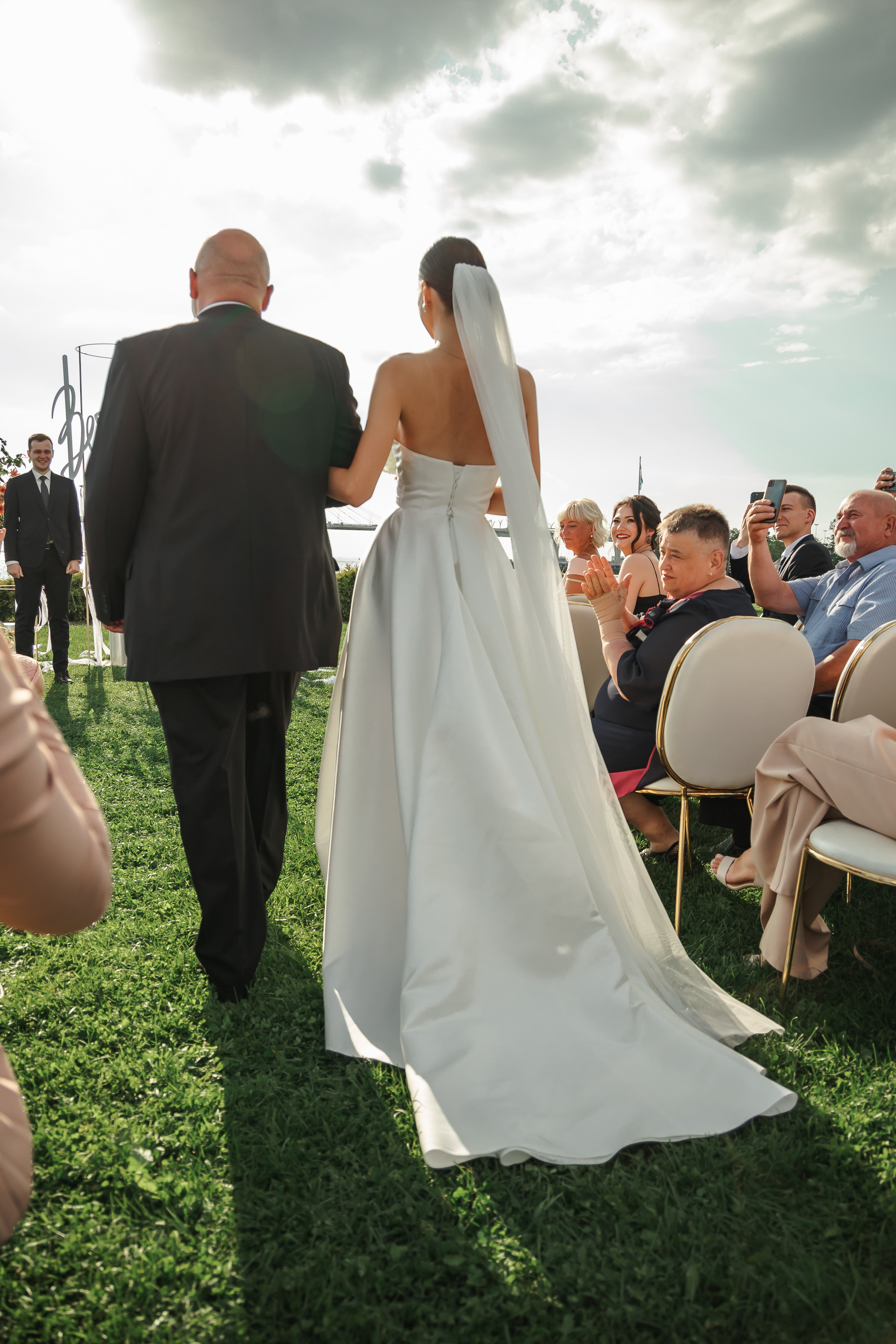 Иван и Юлия. Санкт-Петербург. Финский залив. Асия. Свадебный фотограф в Хабаровске