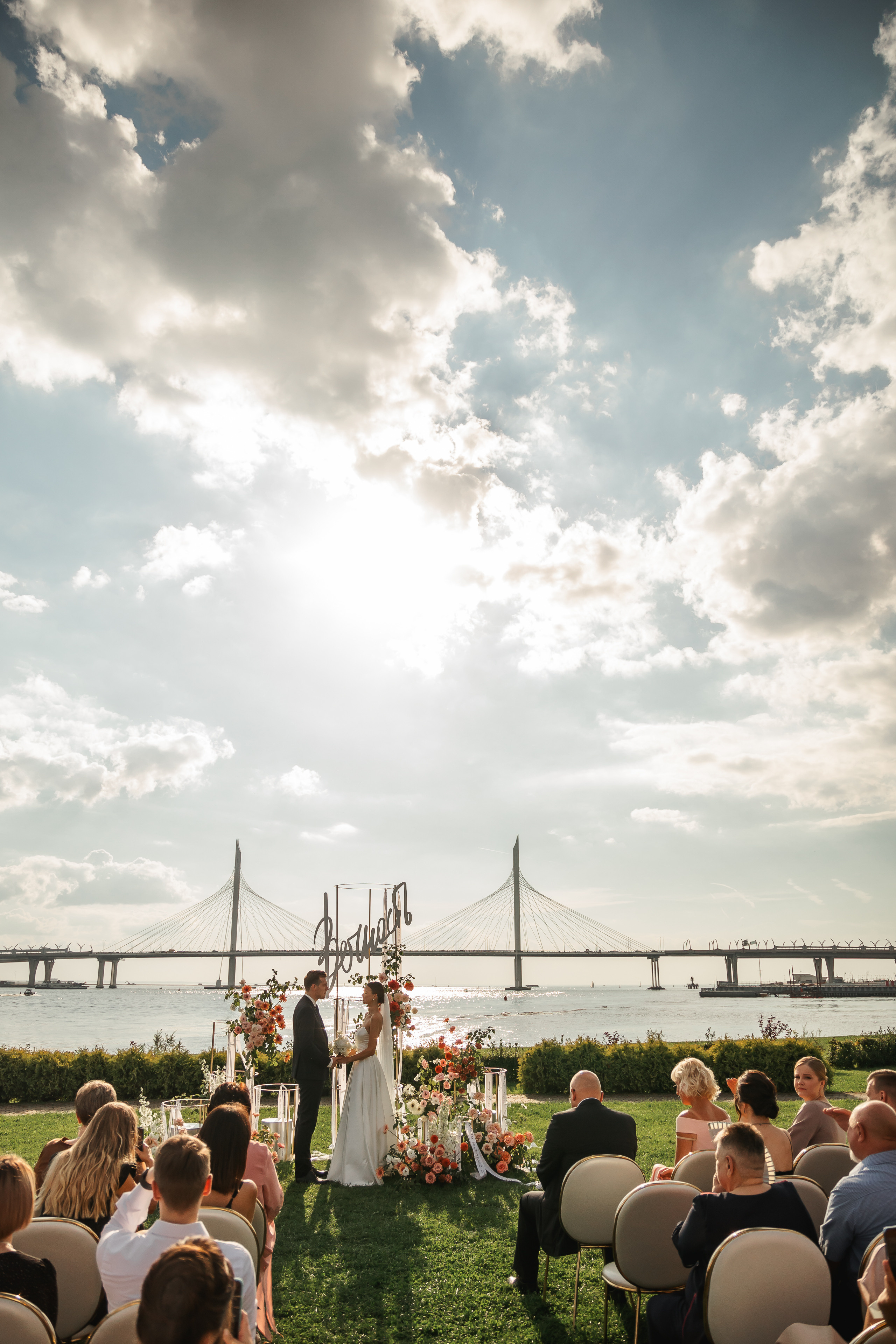Иван и Юлия. Санкт-Петербург. Финский залив. Асия. Свадебный фотограф в Хабаровске