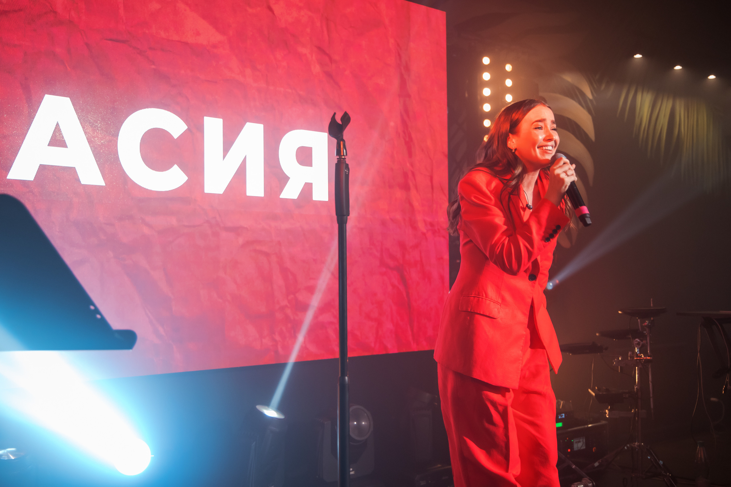 Иван и Юлия. Санкт-Петербург. Финский залив. Асия. Свадебный фотограф в Хабаровске