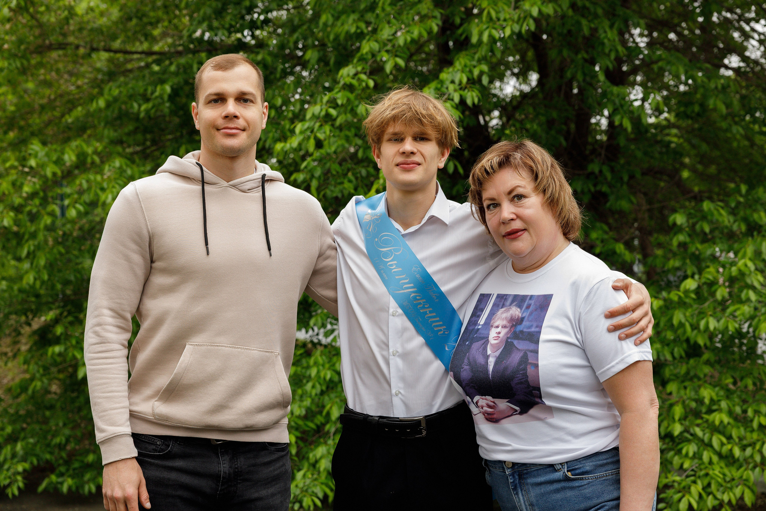 Последний звонок Гимназия Артем. Photoalbum-vl.ru