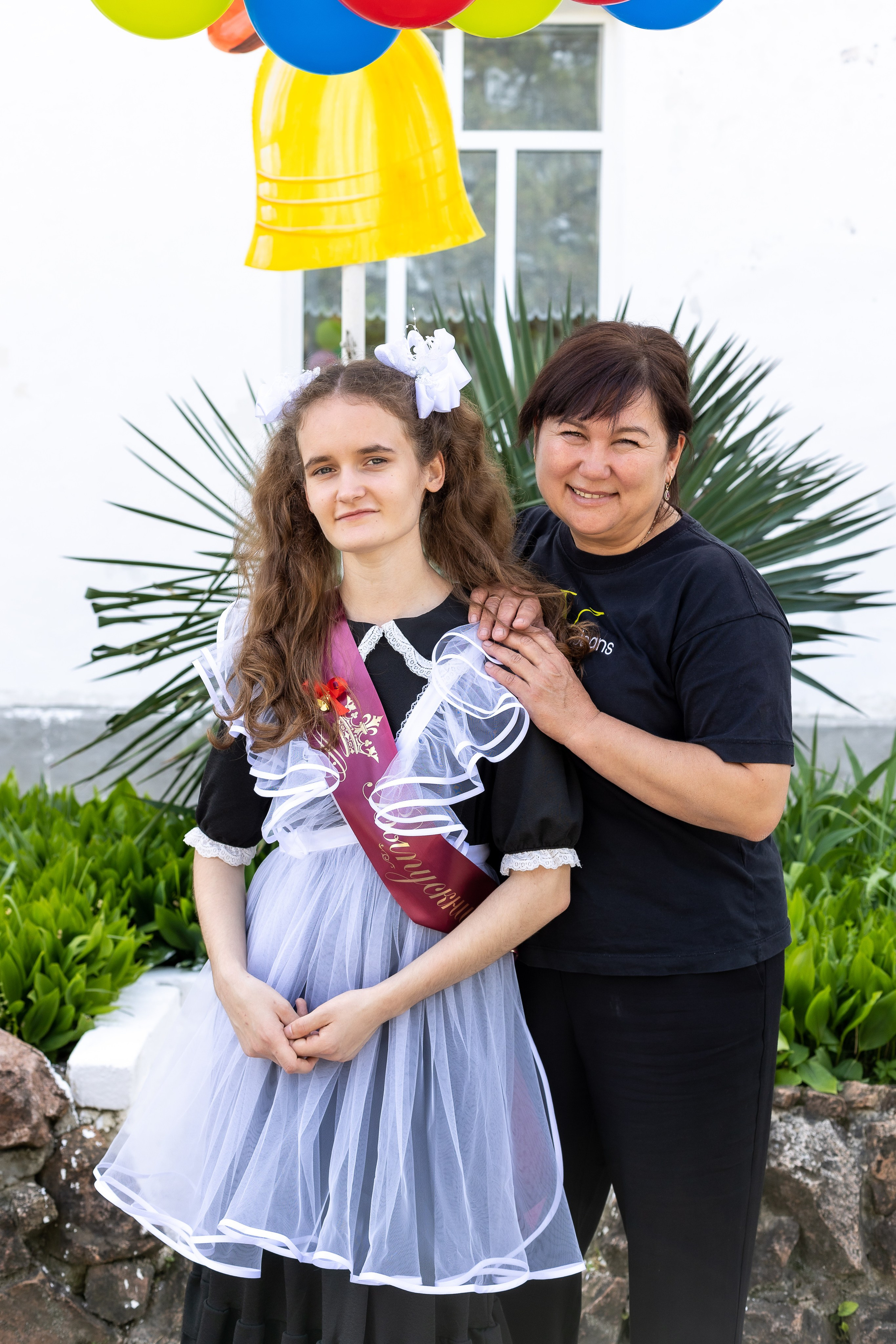 Последний звонок. Выпускные альбомы Майкоп, Краснодар Елена Золотарева